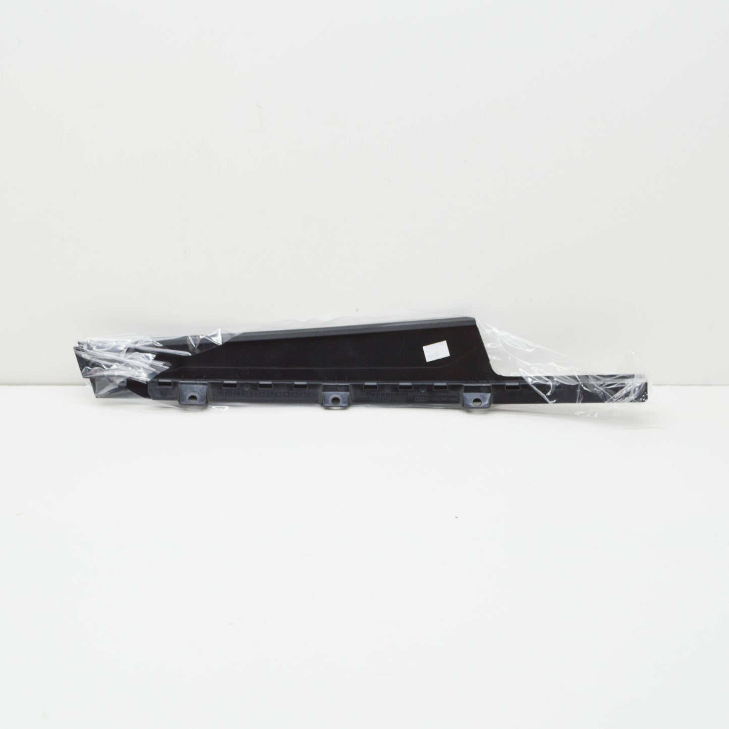 NEW AUDI A6 C8 FRONT RIGHT DOOR B-PILLAR TRIM 4K0837902 ORIGINAL