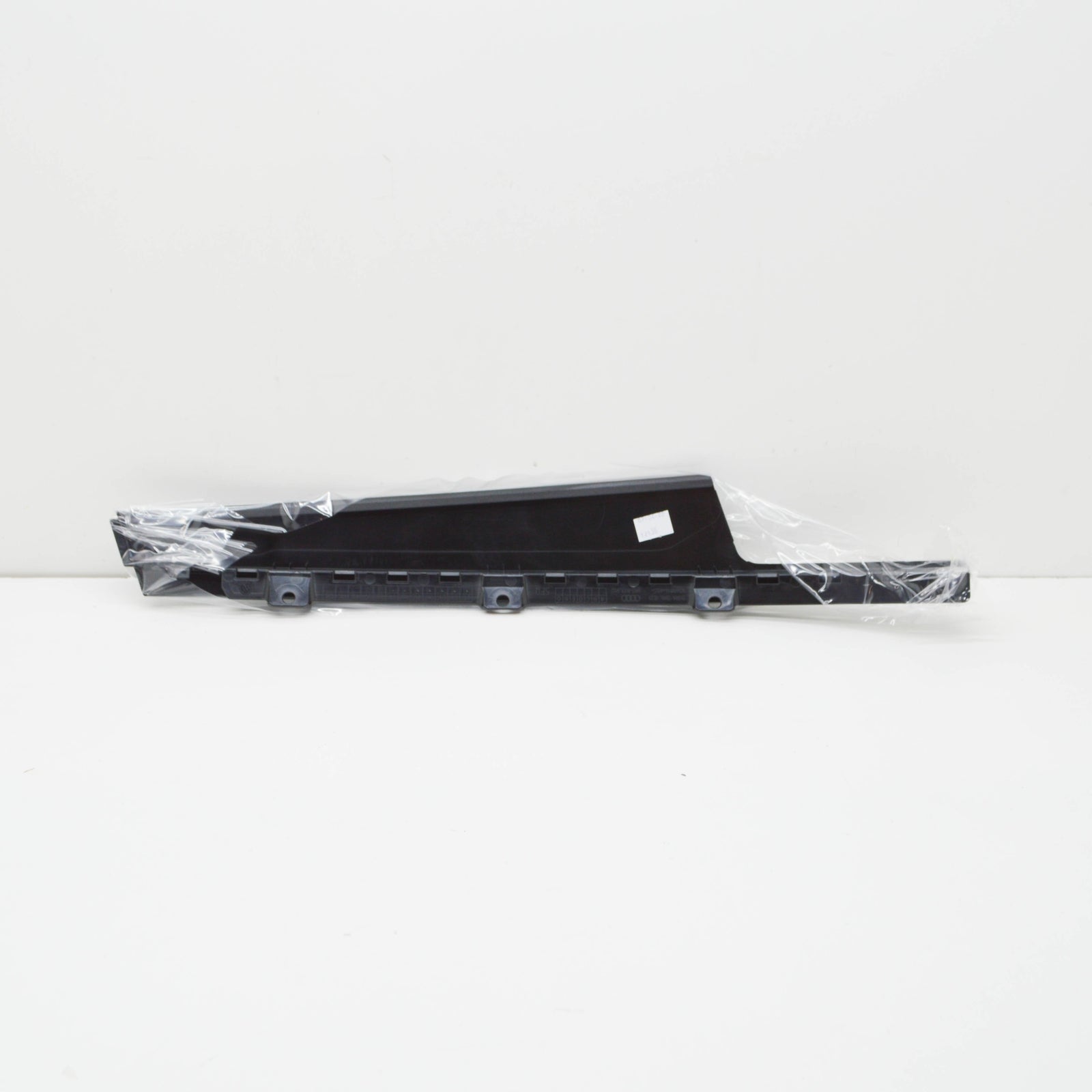 NEW AUDI A6 C8 FRONT RIGHT DOOR B-PILLAR TRIM 4K0837902 ORIGINAL