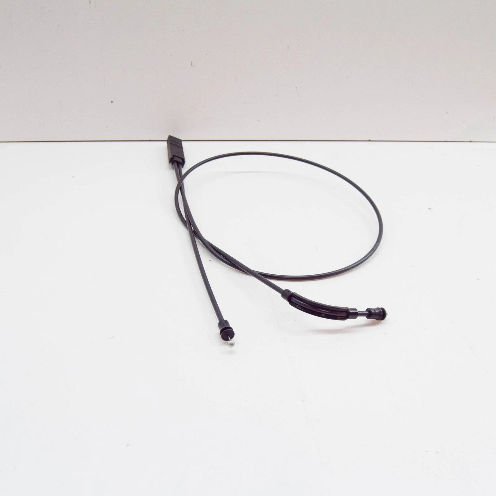 NEW MERCEDES-BENZ C W206 FRONT BONNET LOCK CABLE A2068801400 ORIGINAL