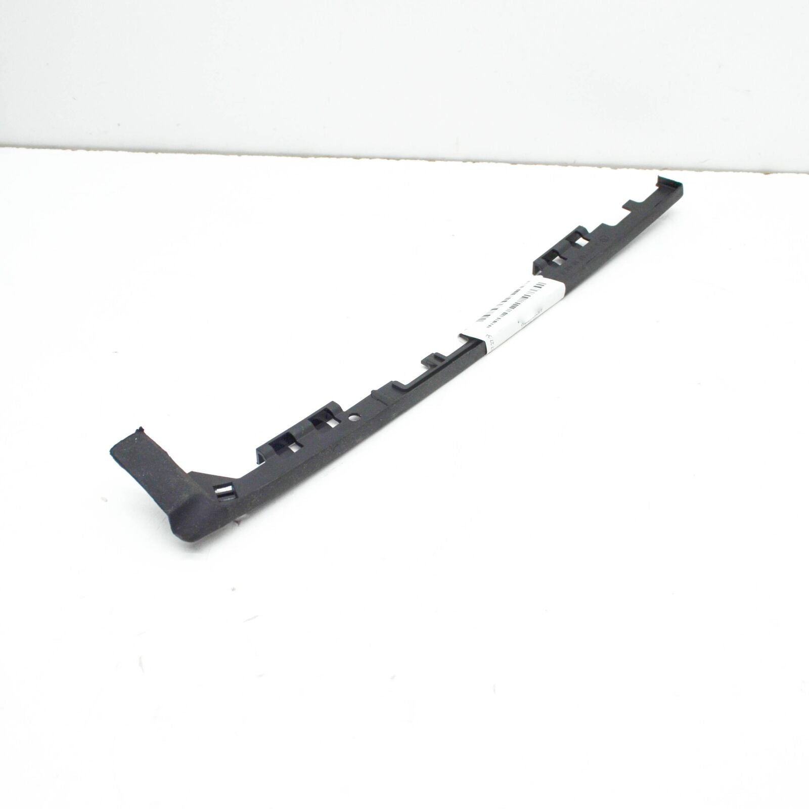 NEW MB E W211 FRONT RIGHT ROCKER PANEL MOLDING SEAL A2116981098 ORIGINAL