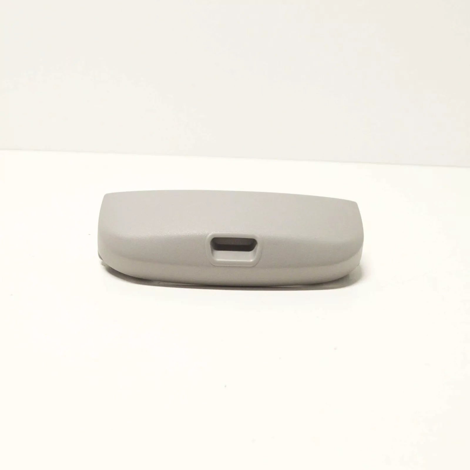 NEW MERCEDES BENZ C-CLASS W204 GREY SUNGLASS HOLDER A20481000417E94