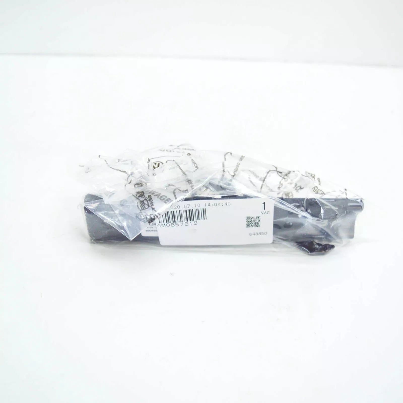 NEW VOLKSWAGEN PASSAT B8 FRONT SEAT BELT HEIGHT ADJUSTER 4M0857819