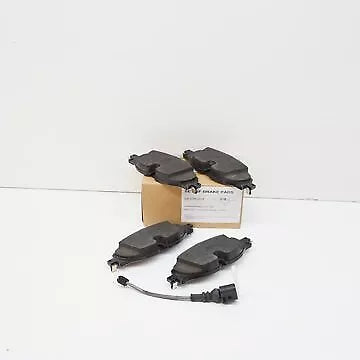 NEW AUDI Q2 FRONT EHEEL BRAKE PAD SET 5Q0698151AF