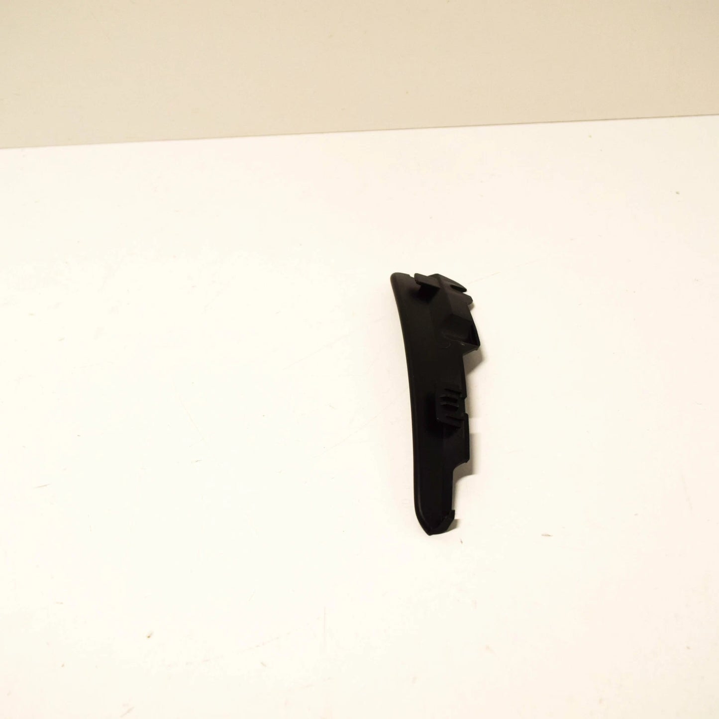 NEW VOLKSWAGEN SCIROCCO MK3 REAR RIGHT WHEEL APERTURE TRIM 1K8807838B