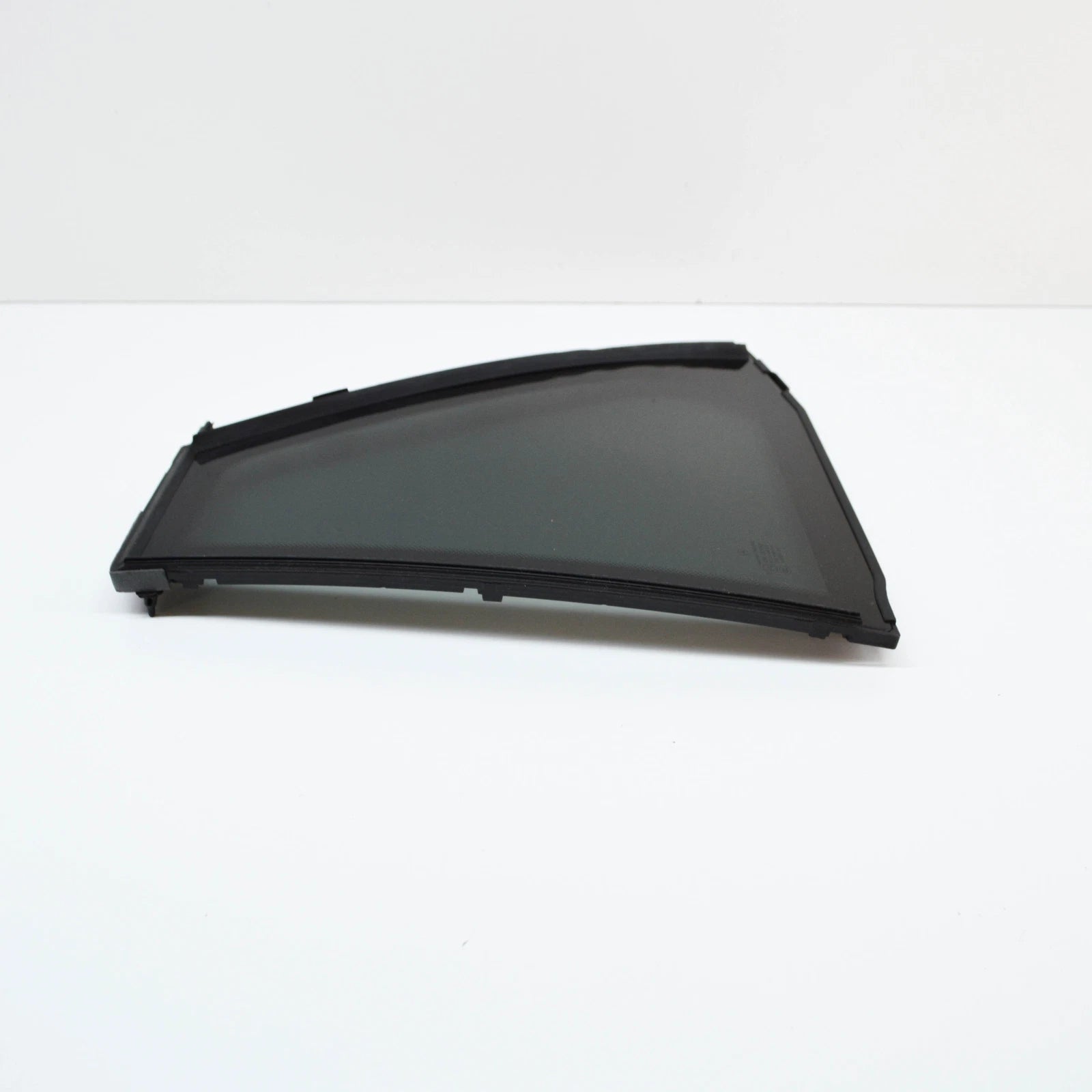 NEW MERCEDES-BENZ C-CLASS S204 REAR LEFT DOOR WINDOW A2047301755