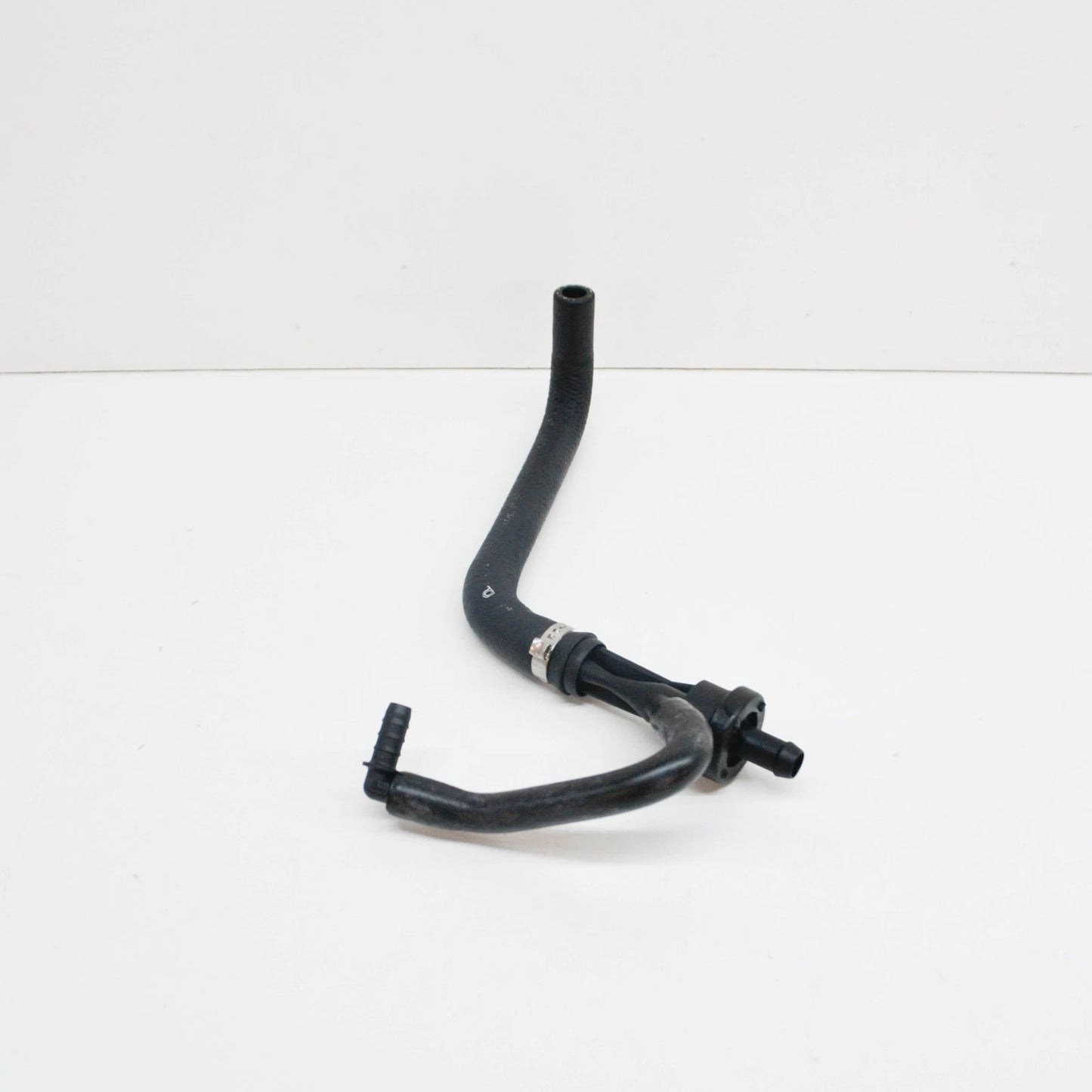 NEW BMW X5 E53 ENGINE SUCTION LINE 11617546048 7546048 ORIGINAL