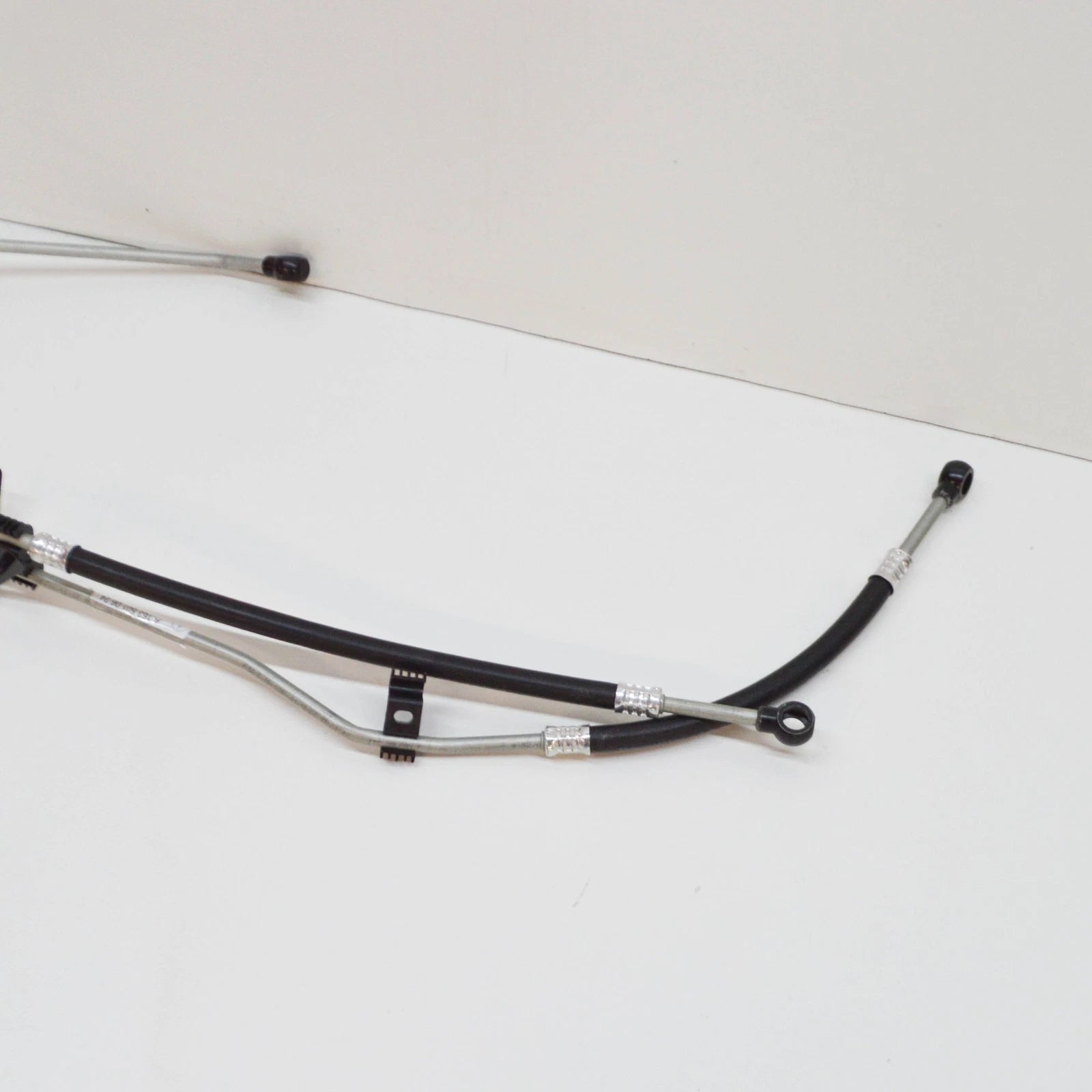 NEW MERCEDES-BENZ ML W163 TRANSMISSION OIL COOLER LINE A1635010624 ORIGINAL