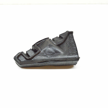 NEW MB E W211 FRONT RIGHT DOOR MIRROR TRIANGLE INSIDE GASKET A2117250298