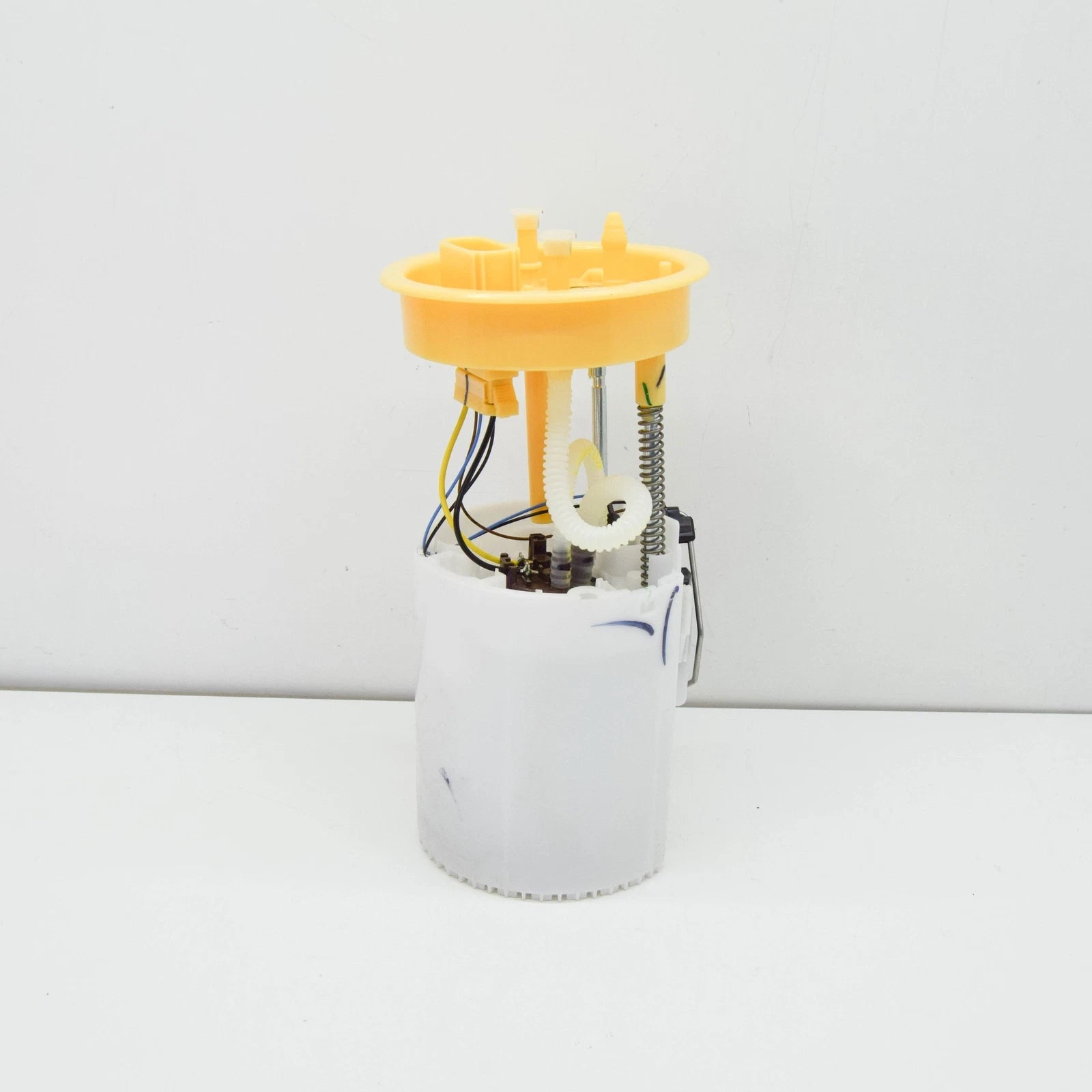 NEW VW AMEO FUEL DELIVERY UNIT AND GAUGE SENDER AND FILTER 6RF919050K ORIGINAL