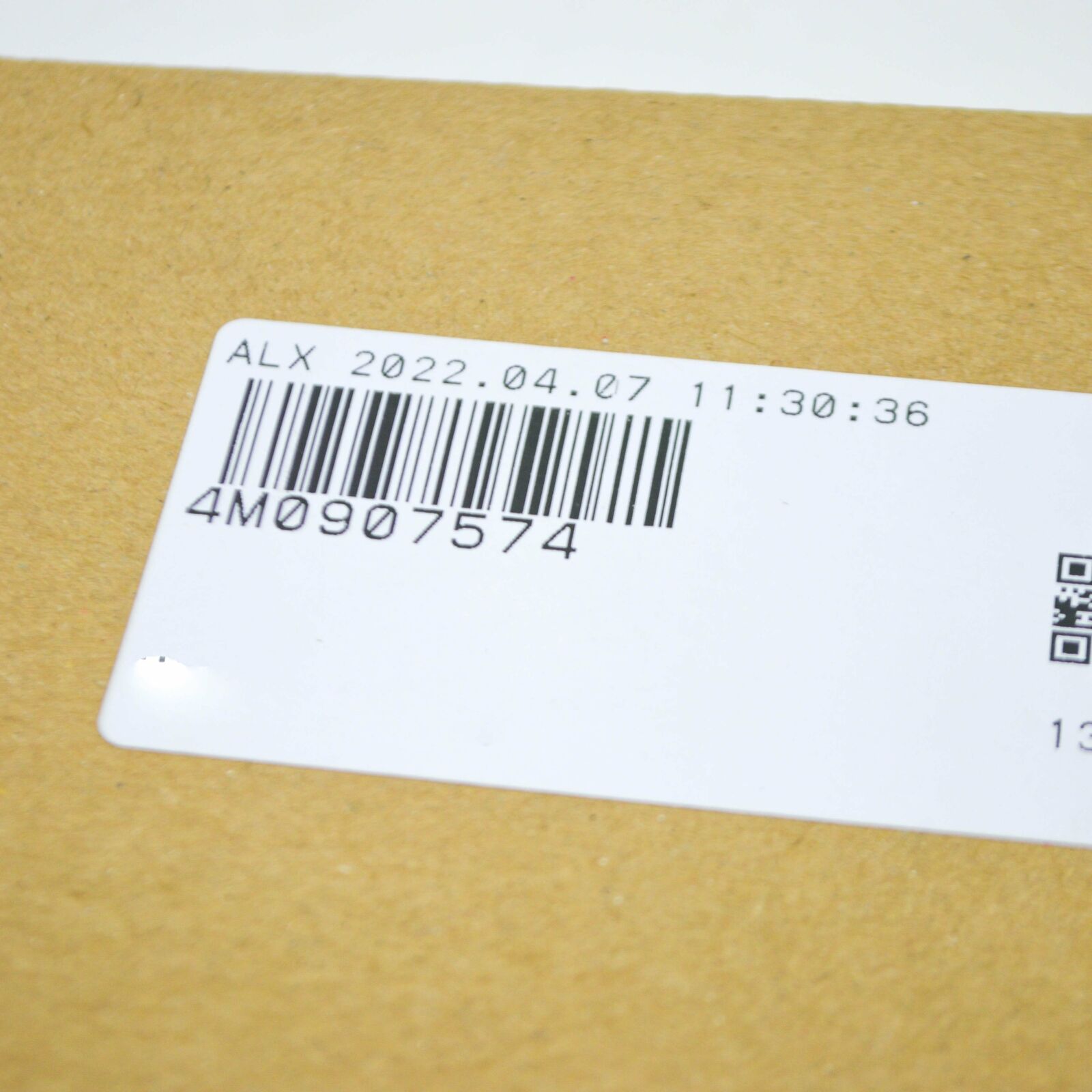 NEW AUDI Q7 4M RIGHT CRUISE CONTROL DISTANCE SENSOR BRACKET 4M0907574 ORIGINAL