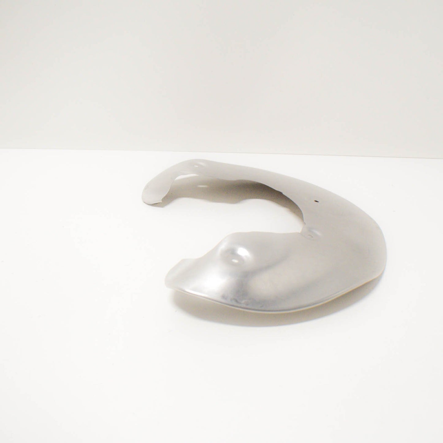 NEW AUDI A4 B8 FRONT LEFT BRAKE DISC PROTECTION PLATE 8K0615311H ORIGINAL