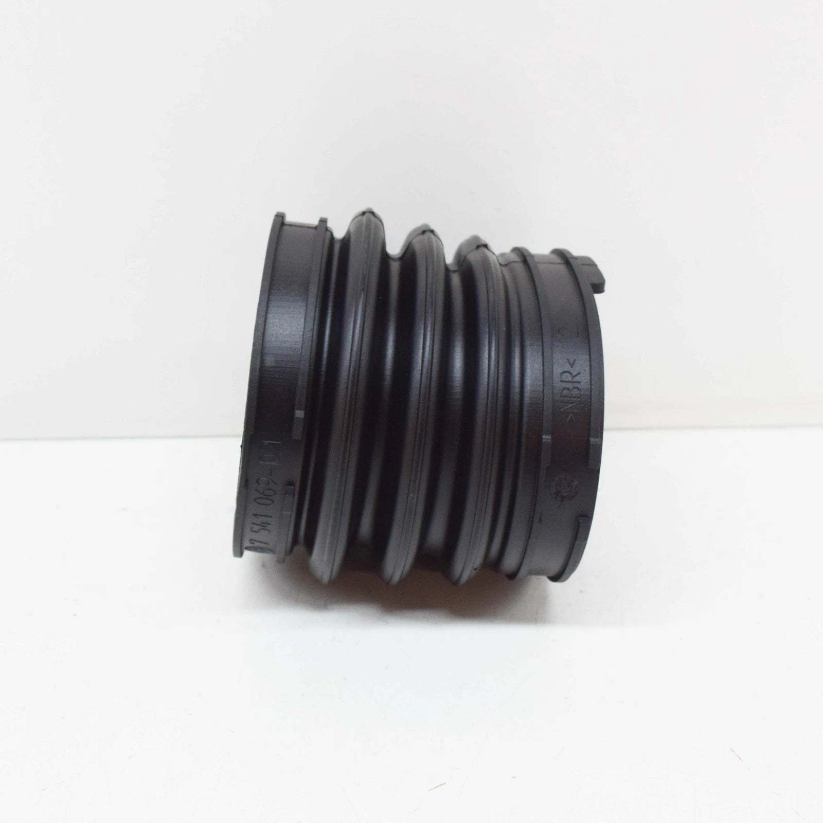 NEW BMW 7 E65 AIR INTAKE INNER BOOT 13717541069 7541069 ORIGINAL