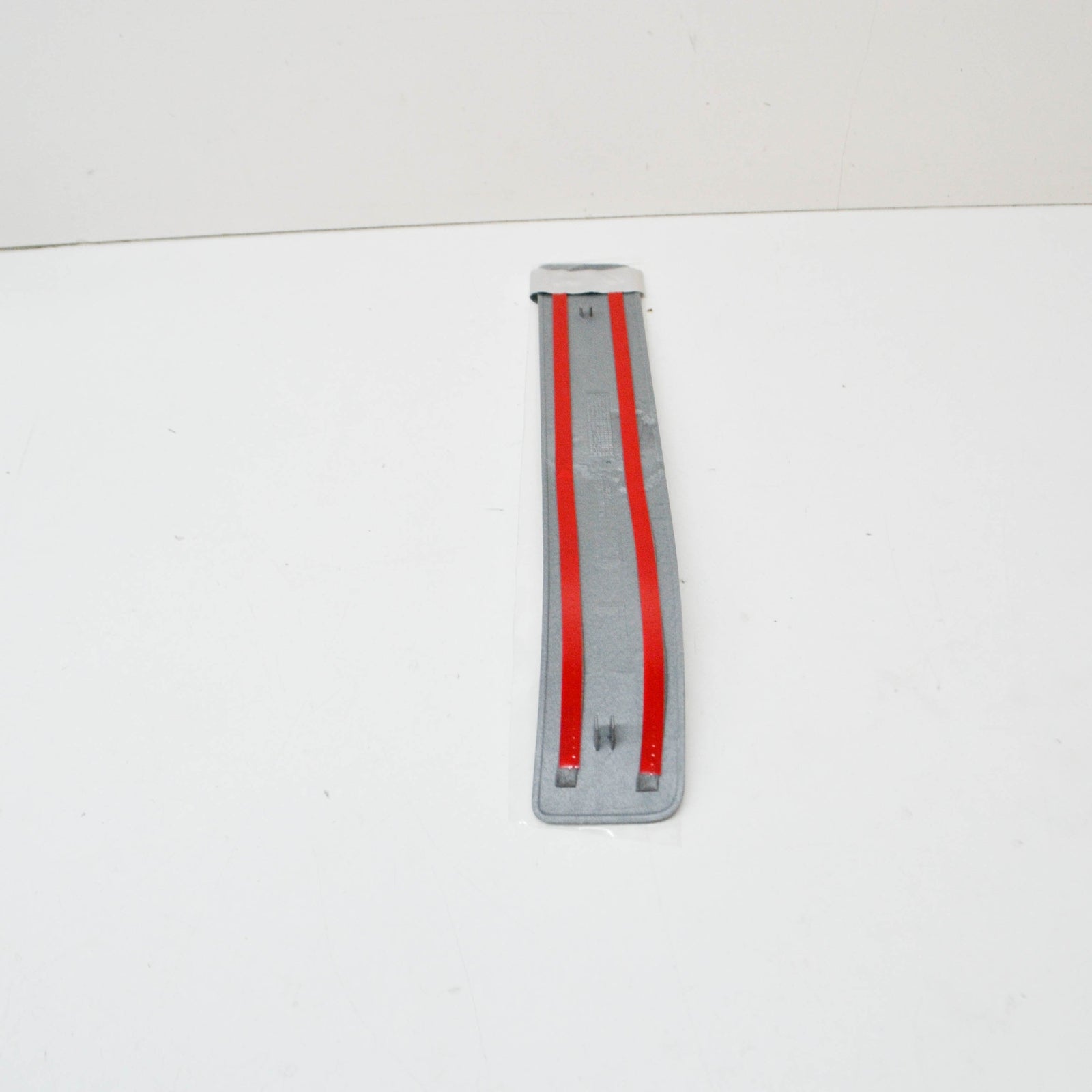 NEW MERCEDES-BENZ C W204 REAR LEFT OUTSIDE ENTRANCE RAIL A2046800335 ORIGINAL