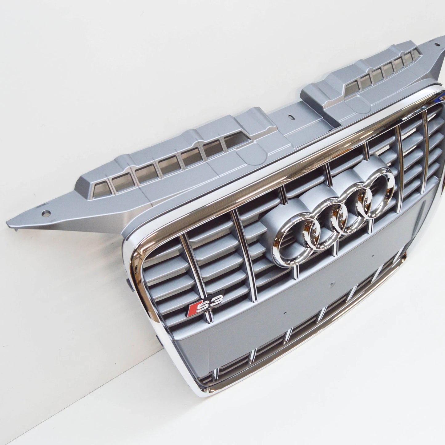 NEW AUDI A3 8P7 S FRONT BUMPER RADIATOR GRILLE 8P0853651A 1RR