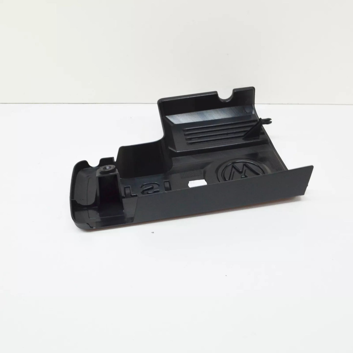 NEW VW GOLF VII 5G MK7 ENGINE COVER 04E103925F