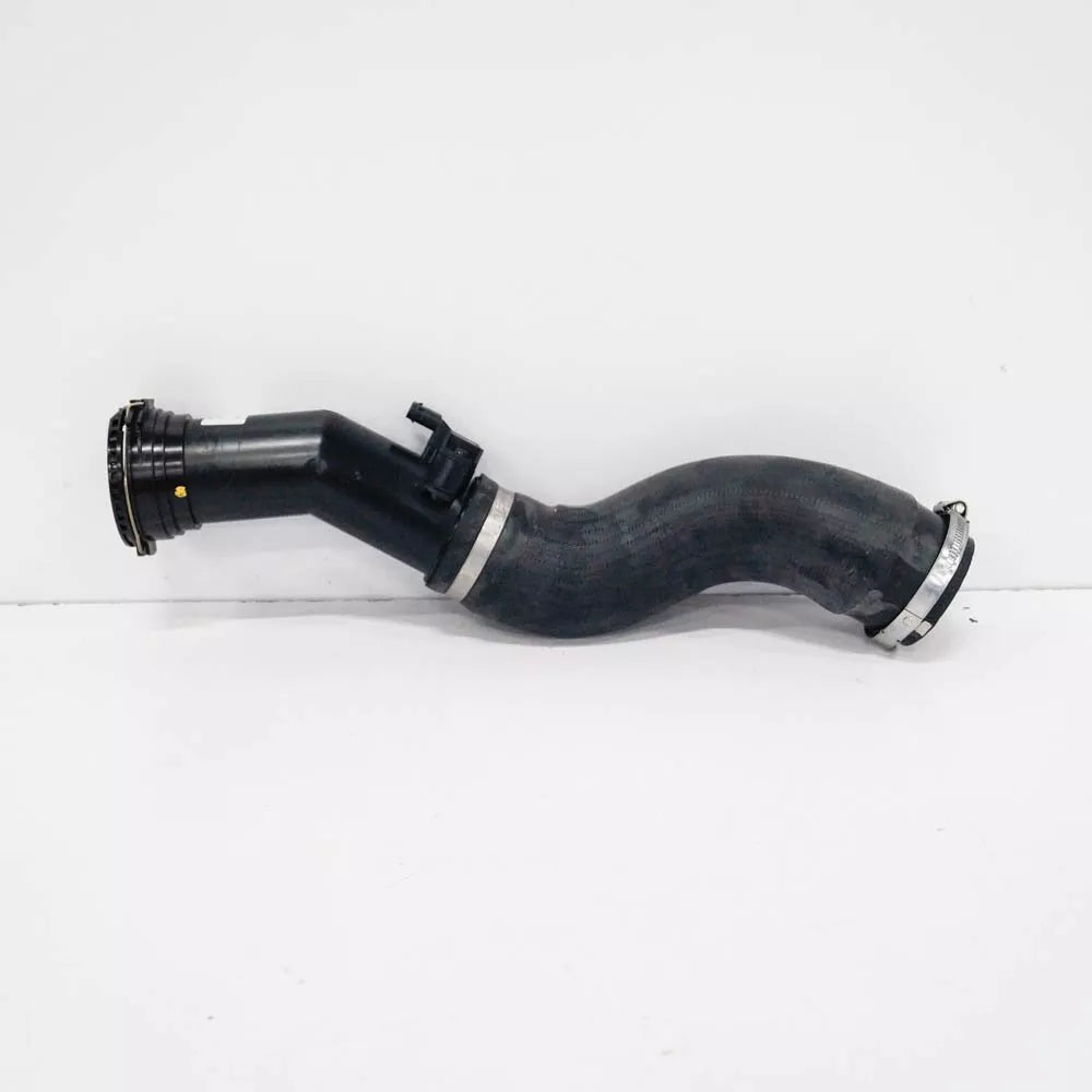 NEW BMW 3 F30 INTERCOOLER HOSE PIPE 13717597588 2013 ORIGINAL