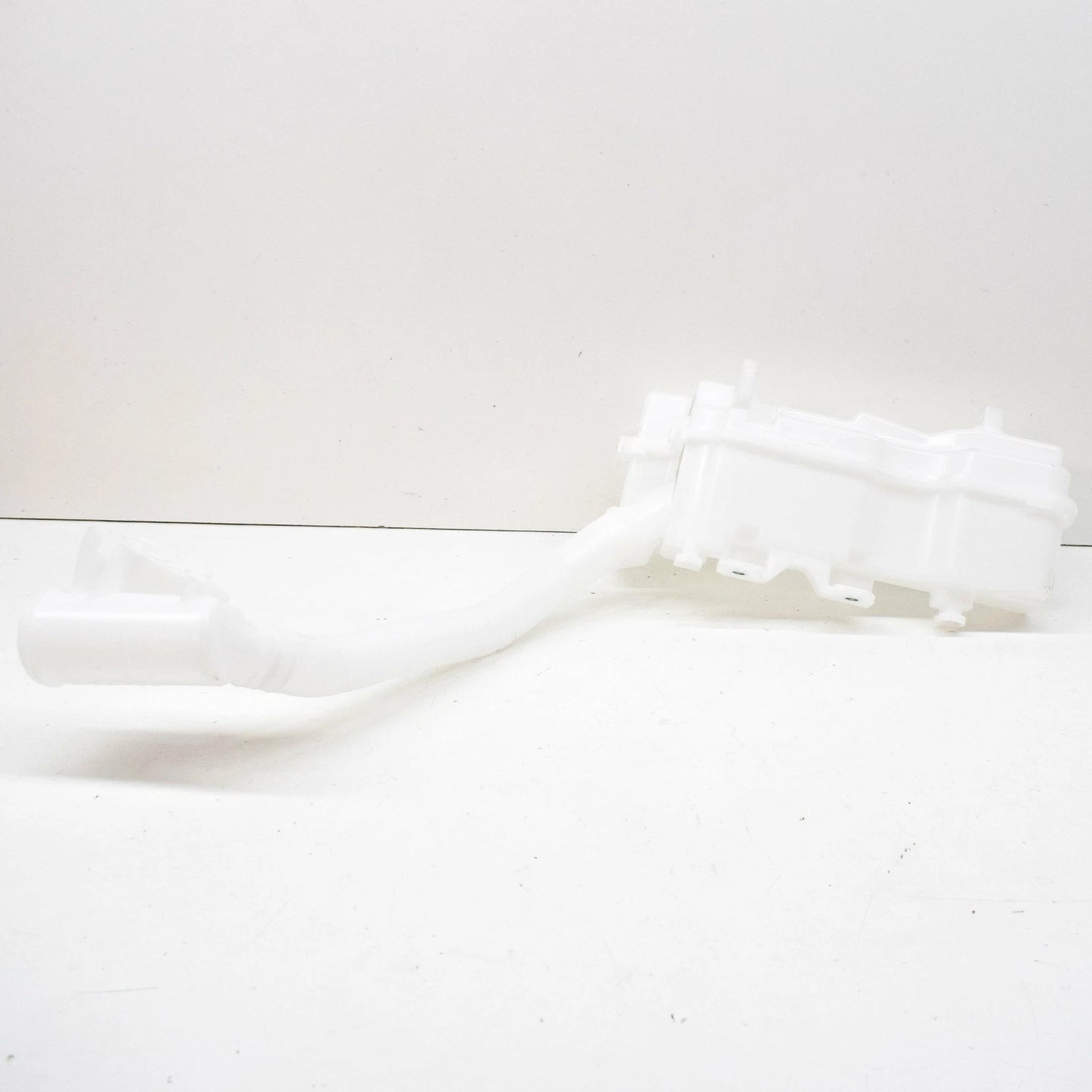 NEW VOLKSWAGEN ID.4 WINDOW WASHER RESERVOIR TANK 1EA955453H ORIGINAL