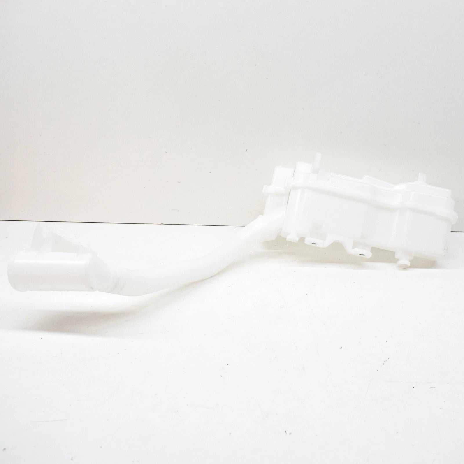 NEW VOLKSWAGEN ID.4 WINDOW WASHER RESERVOIR TANK 1EA955453H ORIGINAL