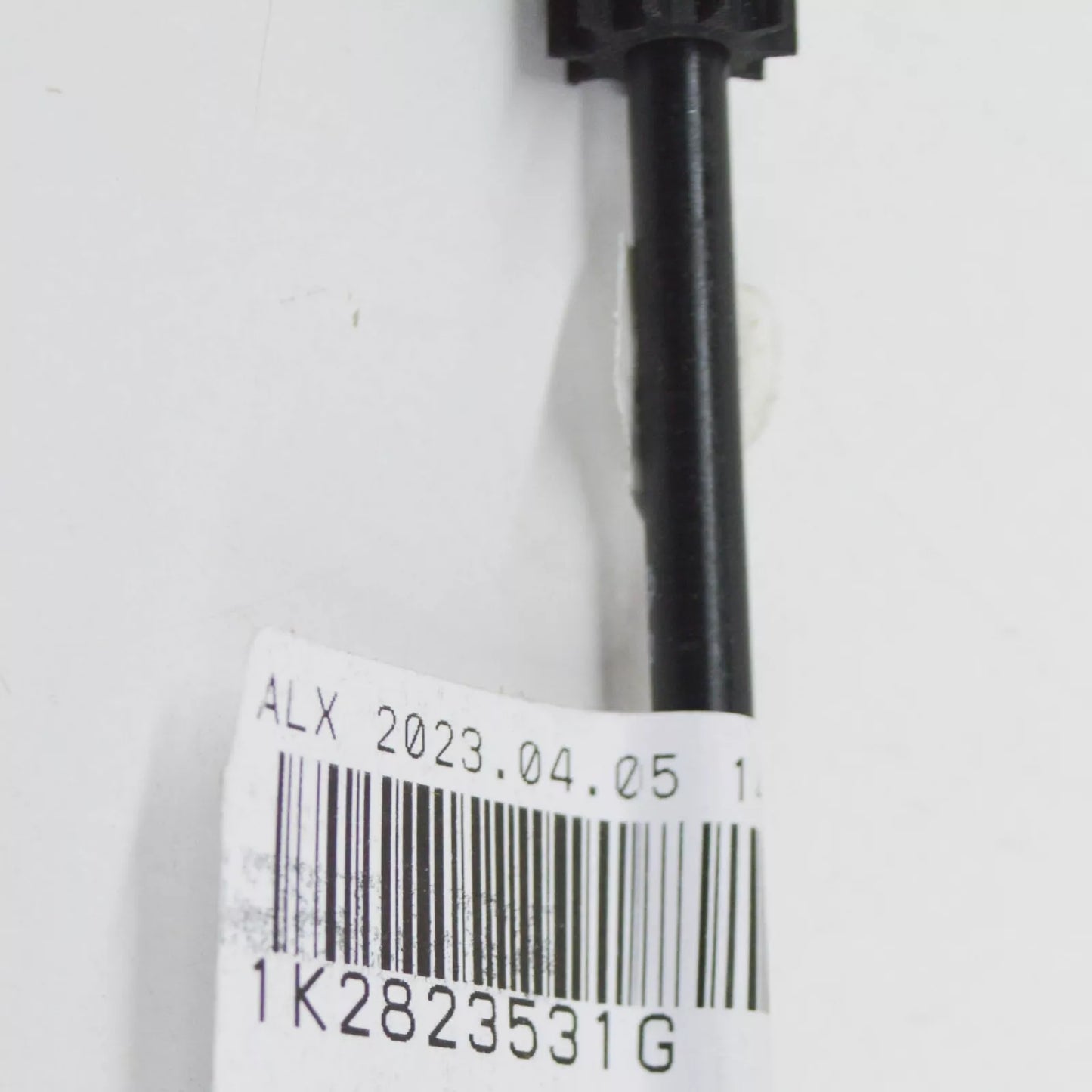 NEW VW GOLF V 1K MK5 FRONT BONNET RELEASE CABLE RHD 1K2823531G ORIGINAL