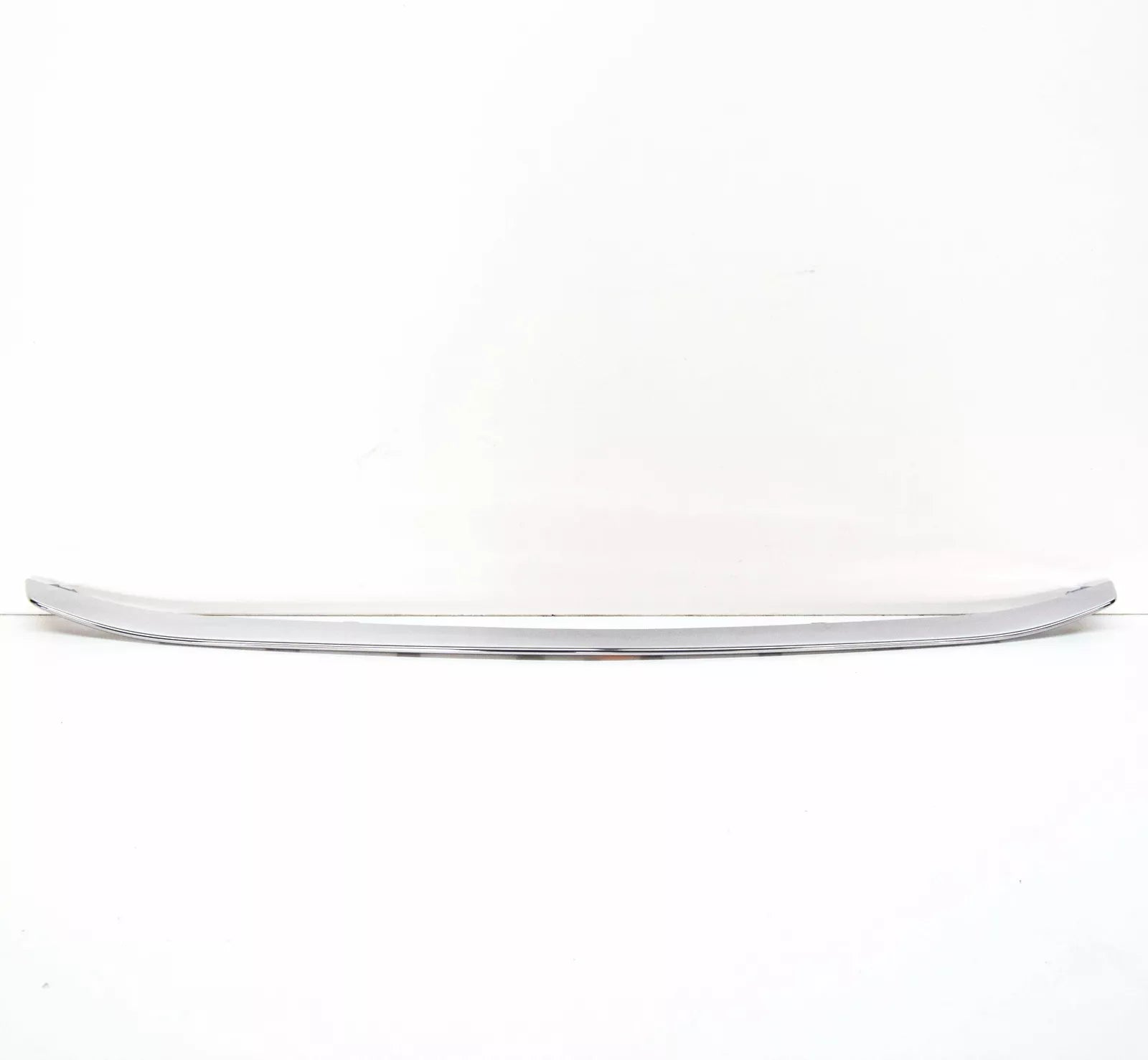 NEW MB E-CLASS W212 FRONT BUMPER CENTER CHROME TRIM A2128852474 2015