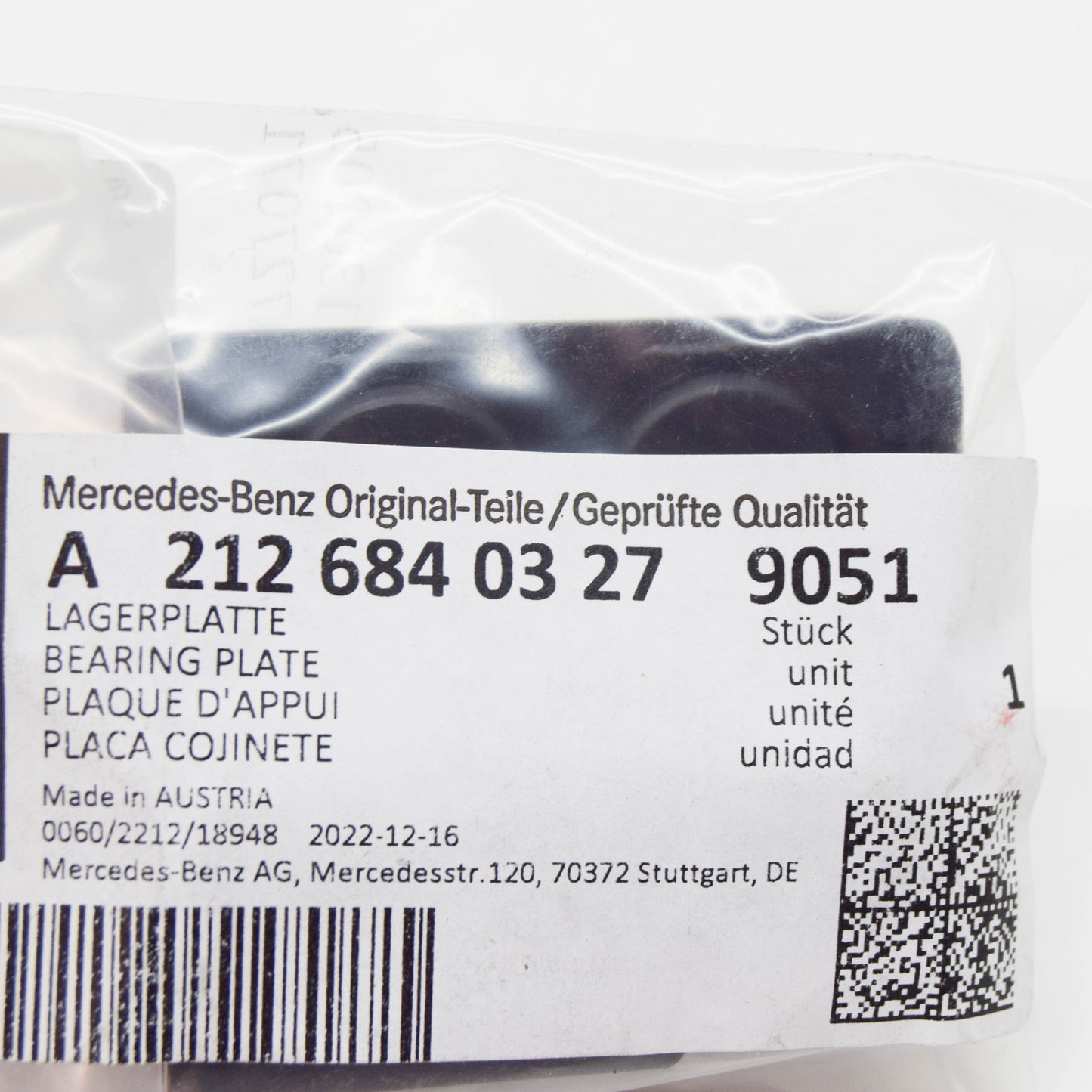 NEW MB E S212 LOAD COMPARTMENT FLOOR RIGHT BEARING PLATE A21268403279051