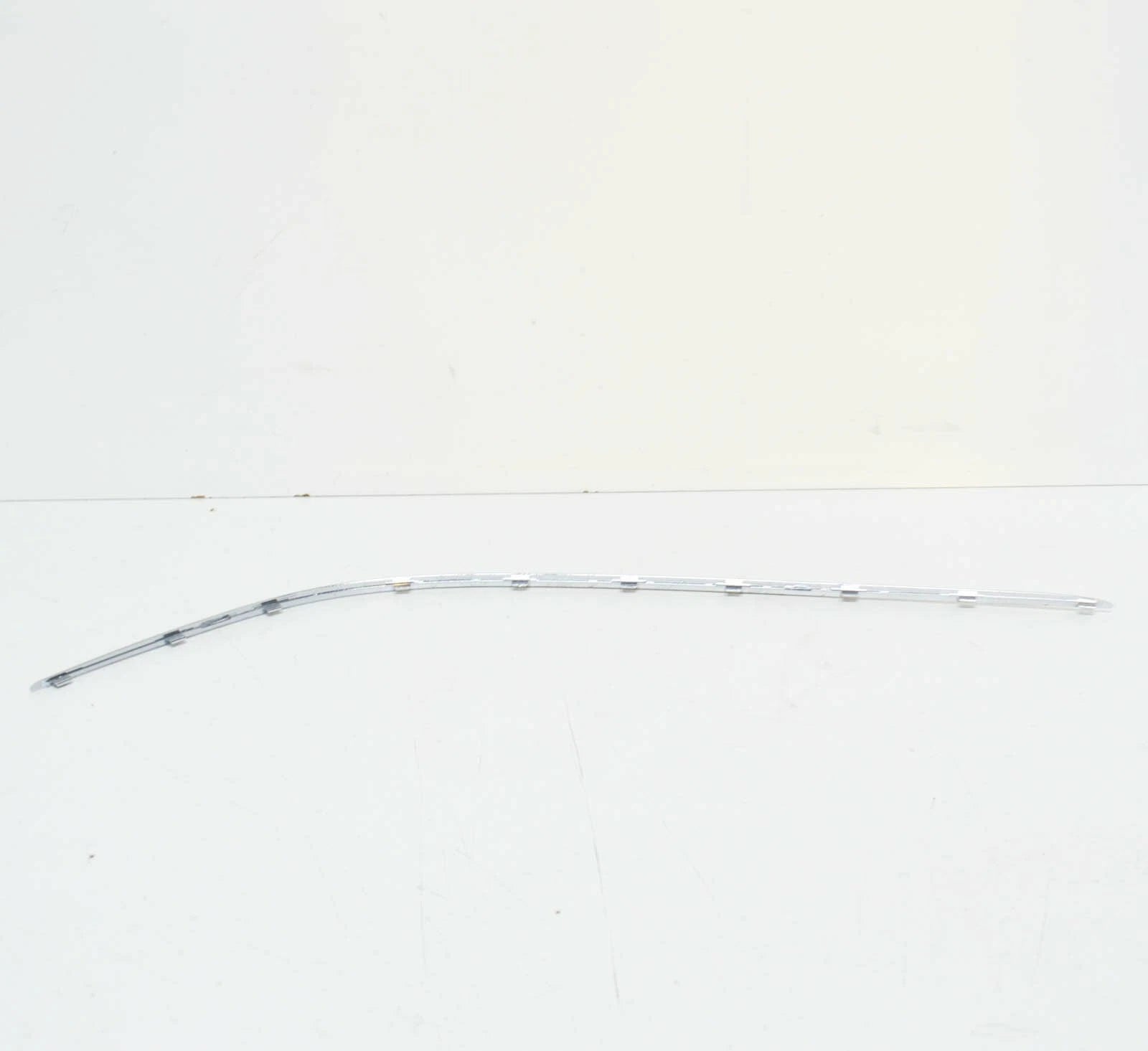 NEW MB CLK C209 FRONT LEFT BUMPER CHROME MOULDING AVANTGARDE A2098850321