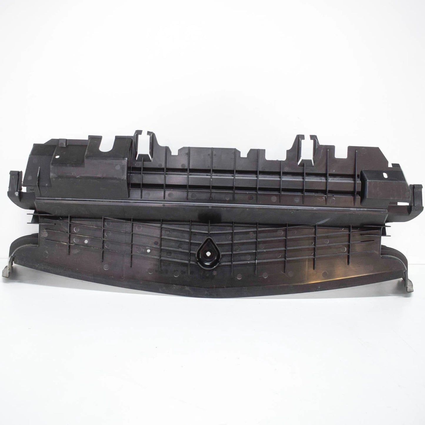 NEW MERCEDES BENZ E W212 LOWER AIR BAFFLE A2125050430 ORIGINAL