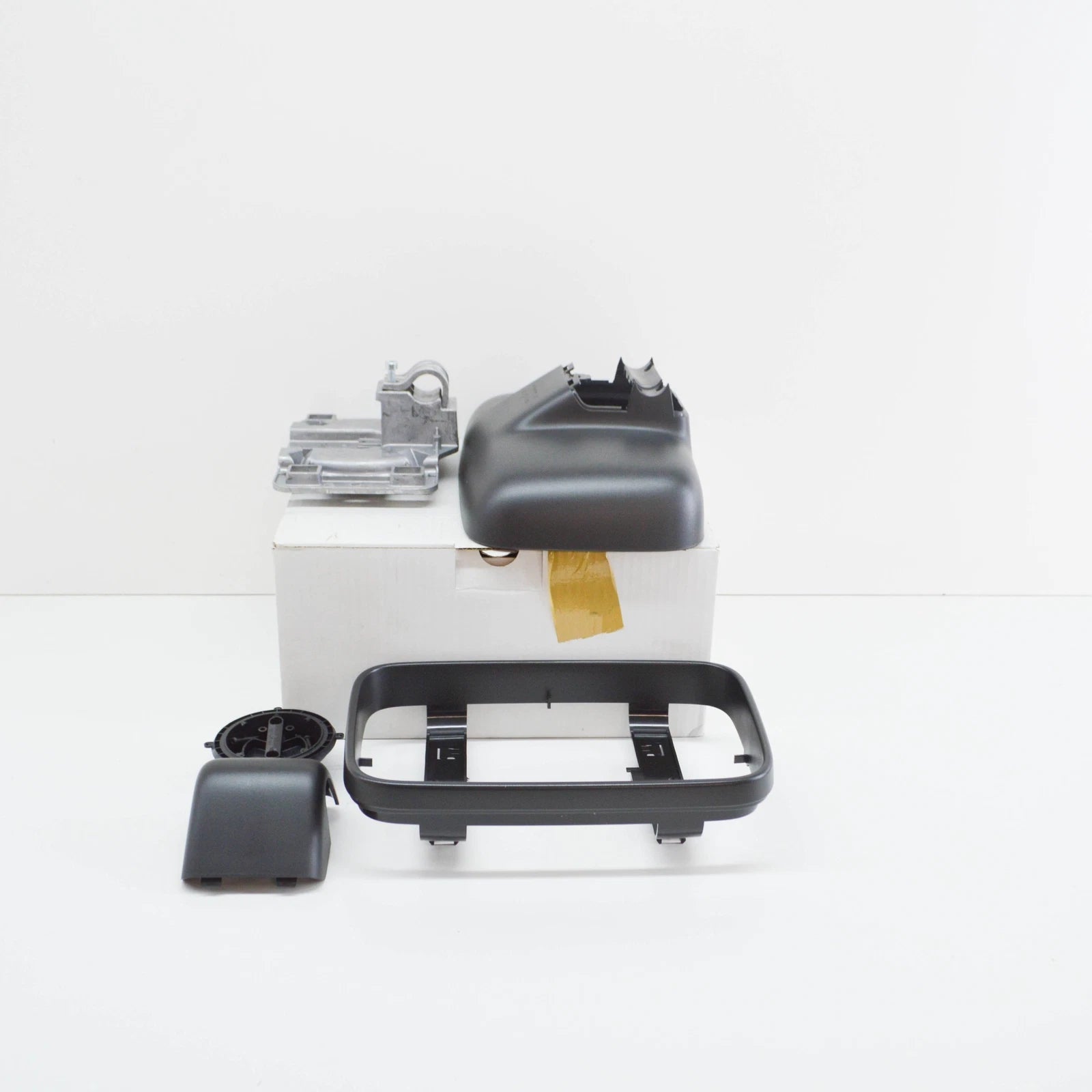 NEW VW TRANSPORTER T5 FRONT DOOR MIRROR HOUSING 7F0857547B