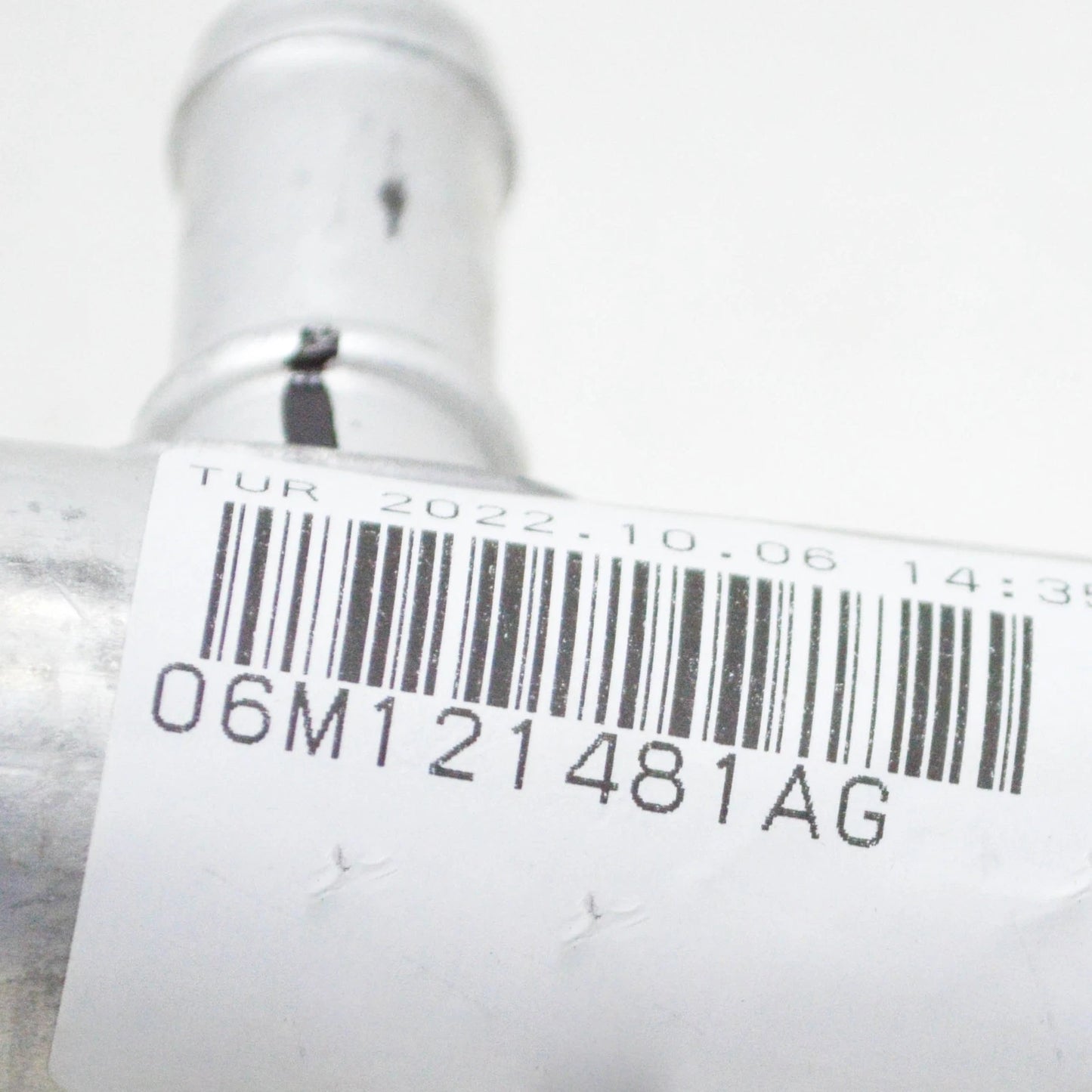 NEW AUDI RS5 SPORTBACK 8W6 ENGINE COOLANT PIPE TUBE 06M121481AG ORIGINAL