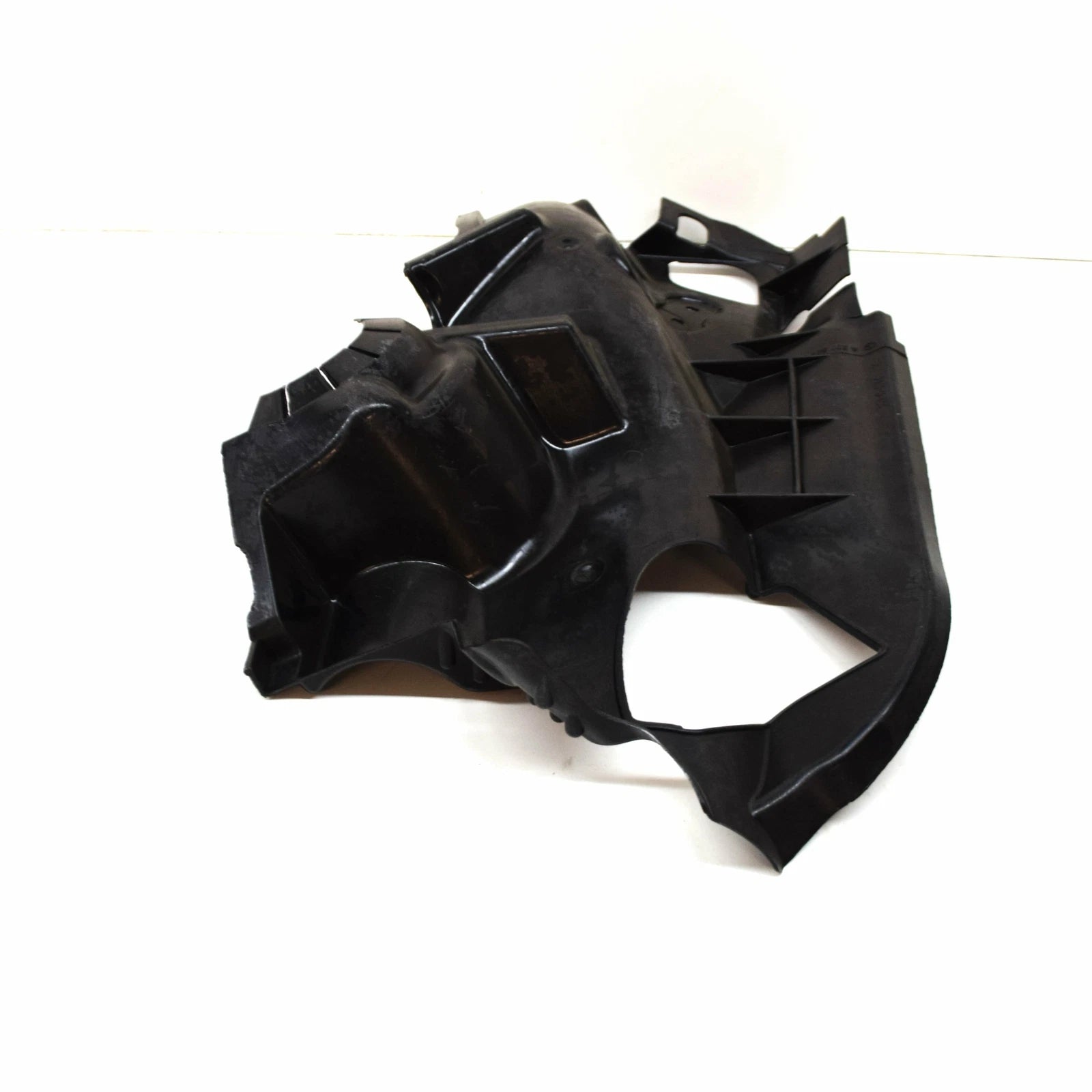 NEW MB E COUPE C207 ENGINE CENTER RIGHT SOUNDPROOF COVER A2075240225 ORIGINAL