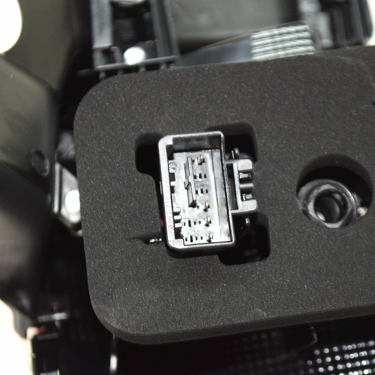 NEW VOLKSWAGEN PASSAT B8 REAR RIGHT TAILLIGHT LAMP 3G9945096D ORIGINAL