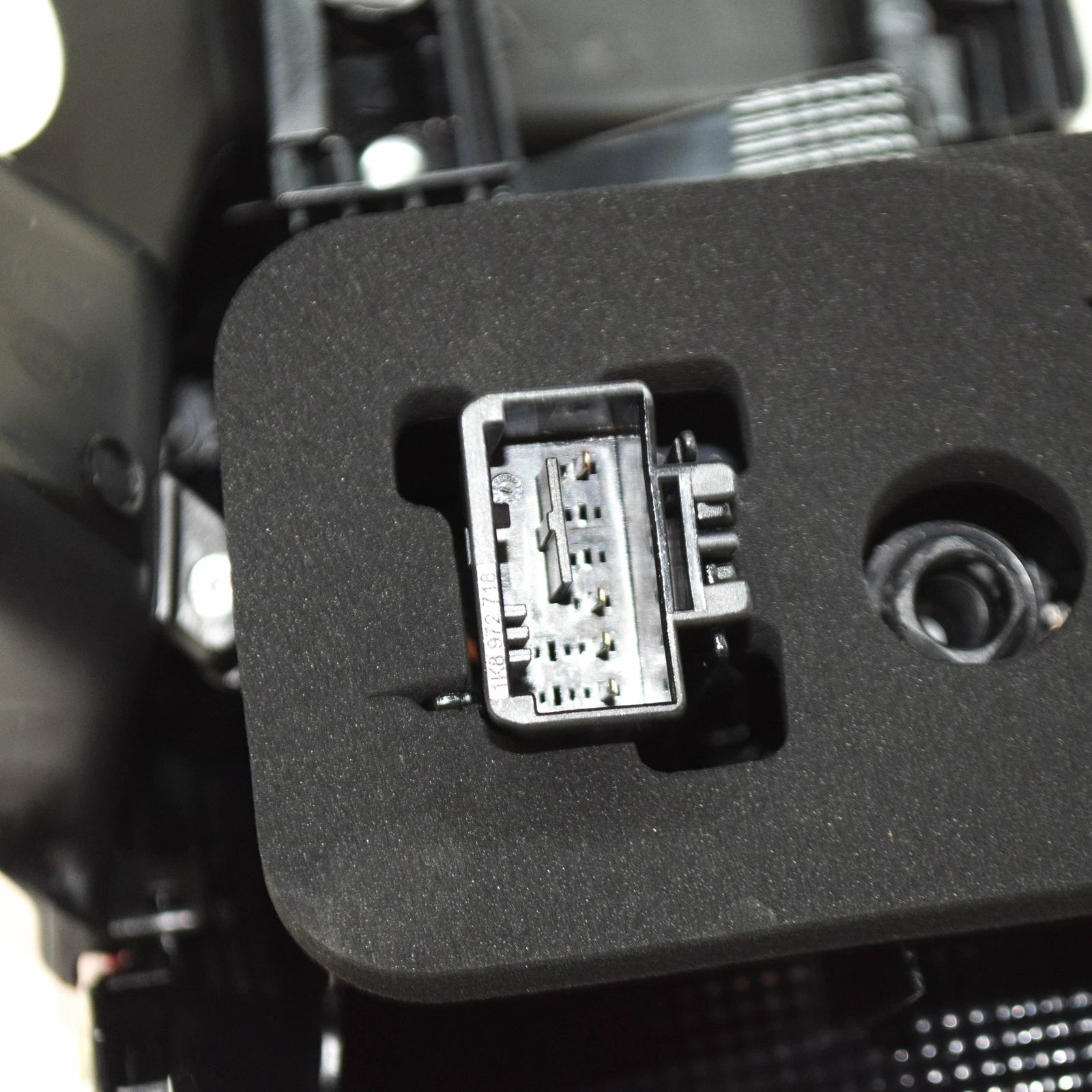 NEW VOLKSWAGEN PASSAT B8 REAR RIGHT TAILLIGHT LAMP 3G9945096D ORIGINAL