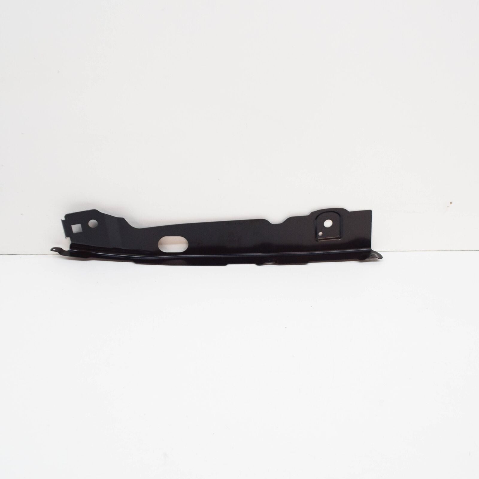 NEW AUDI A3 8V FRONT FENDER CENTER BRACKET LEFT 8V5821467B ORIGINAL