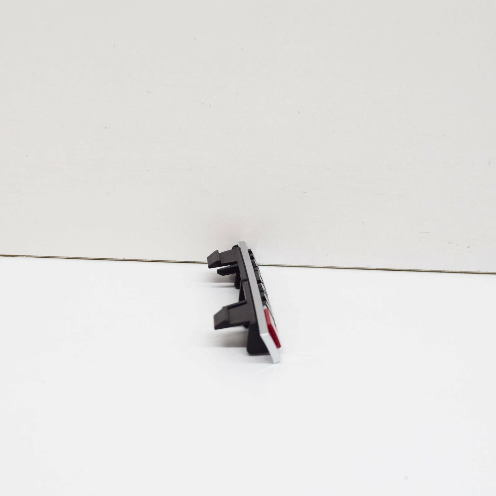 NEW VW MULTIVAN T6 RADIATOR GRILLE '4 MOTION" INSCRIPTION 7LA853948BMGM