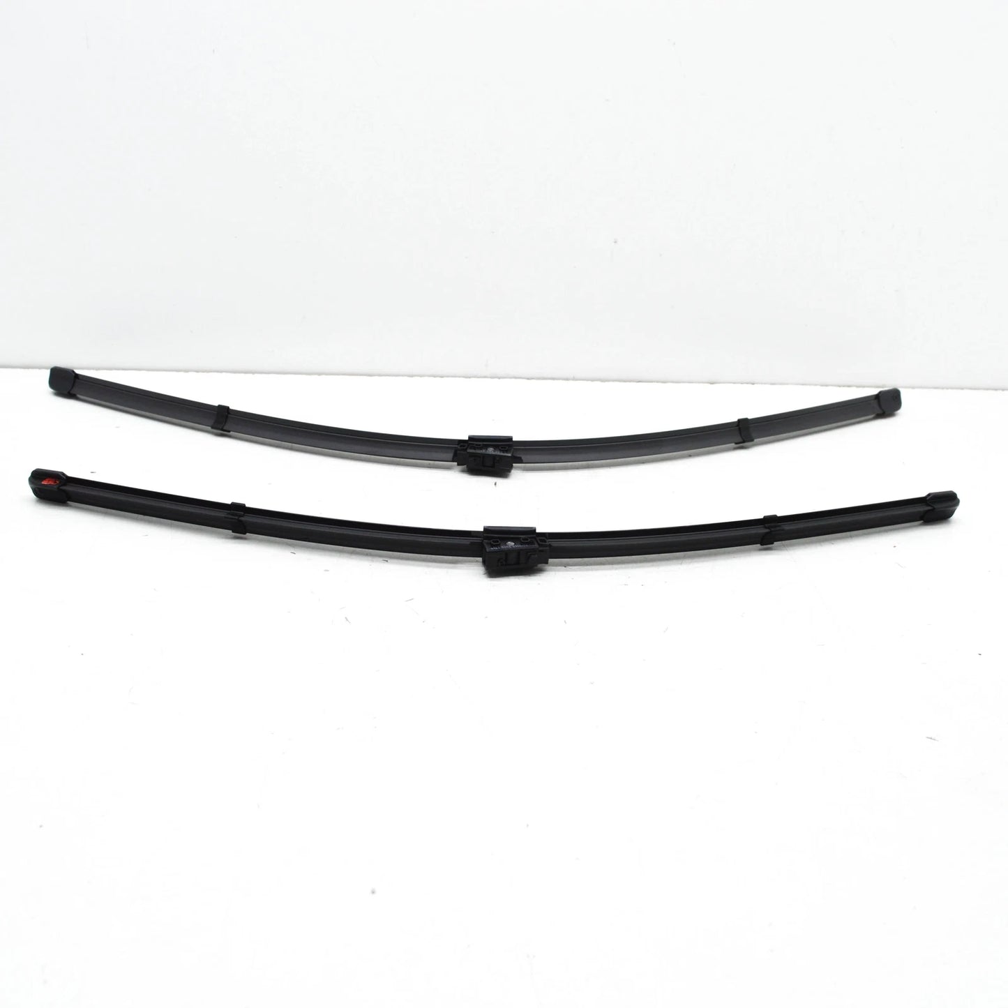 NEW MB S W223 FRONT WINDSHIELD WIPER BLADES SET LHD A2238240000 ORIGINAL