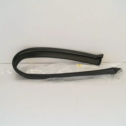 NEW BMW 5 F10 ENGINE BONNET SEAL 51767206521 7206521 ORIGINAL