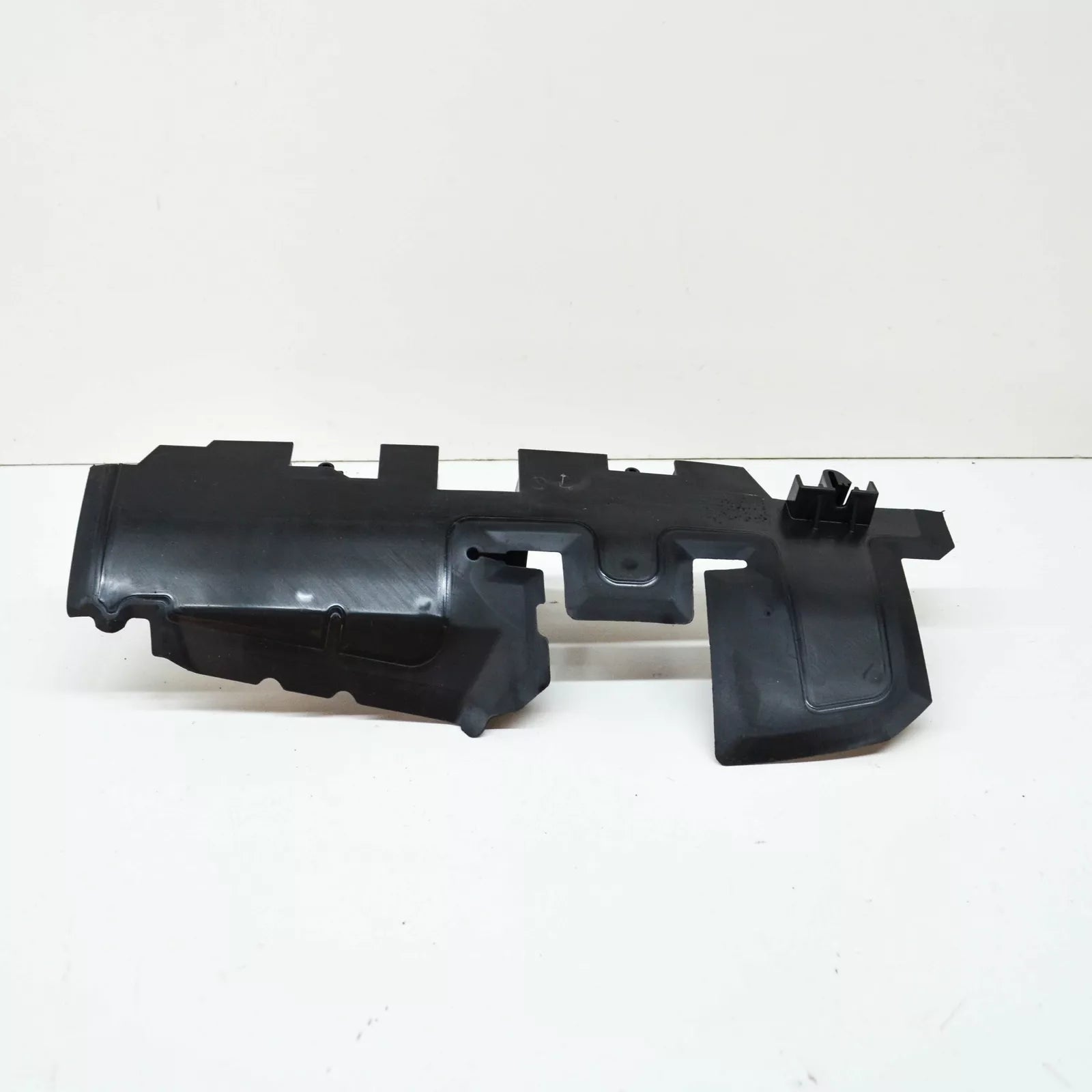 NEW VOLKSWAGEN POLO 6R 6C LEFT RADIATOR AIR GUIDE 6C0121283E ORIGINAL