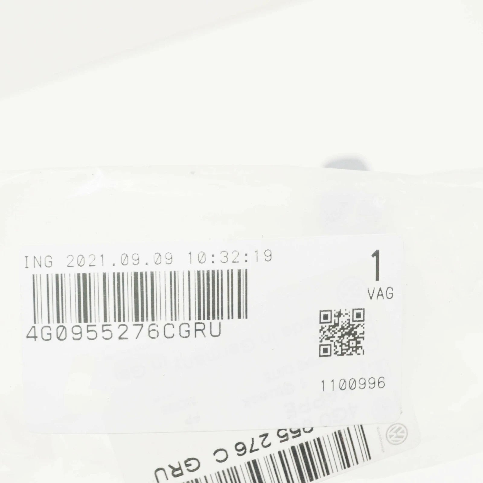 NEW AUDI A6 4G C7 RIGHT HEADLIGHT WASHER COVER CAP 4G0955276CGRU ORIGINAL