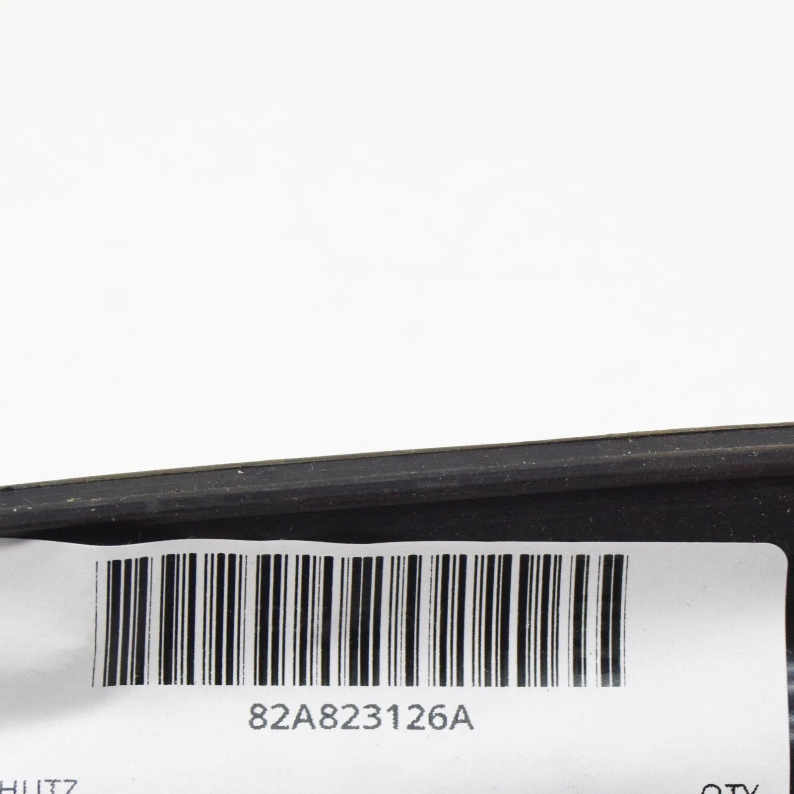 NEW AUDI A1 GB CENTER HOOD IMPACT PROTECTION 82A823126A ORIGINAL