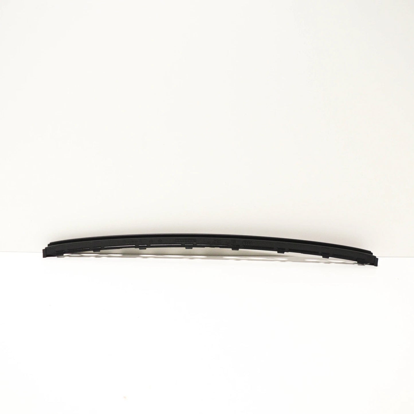 NEW AUDI TT 8J FRONT BUMPER LOWER GRILL 8J0807697H 2013