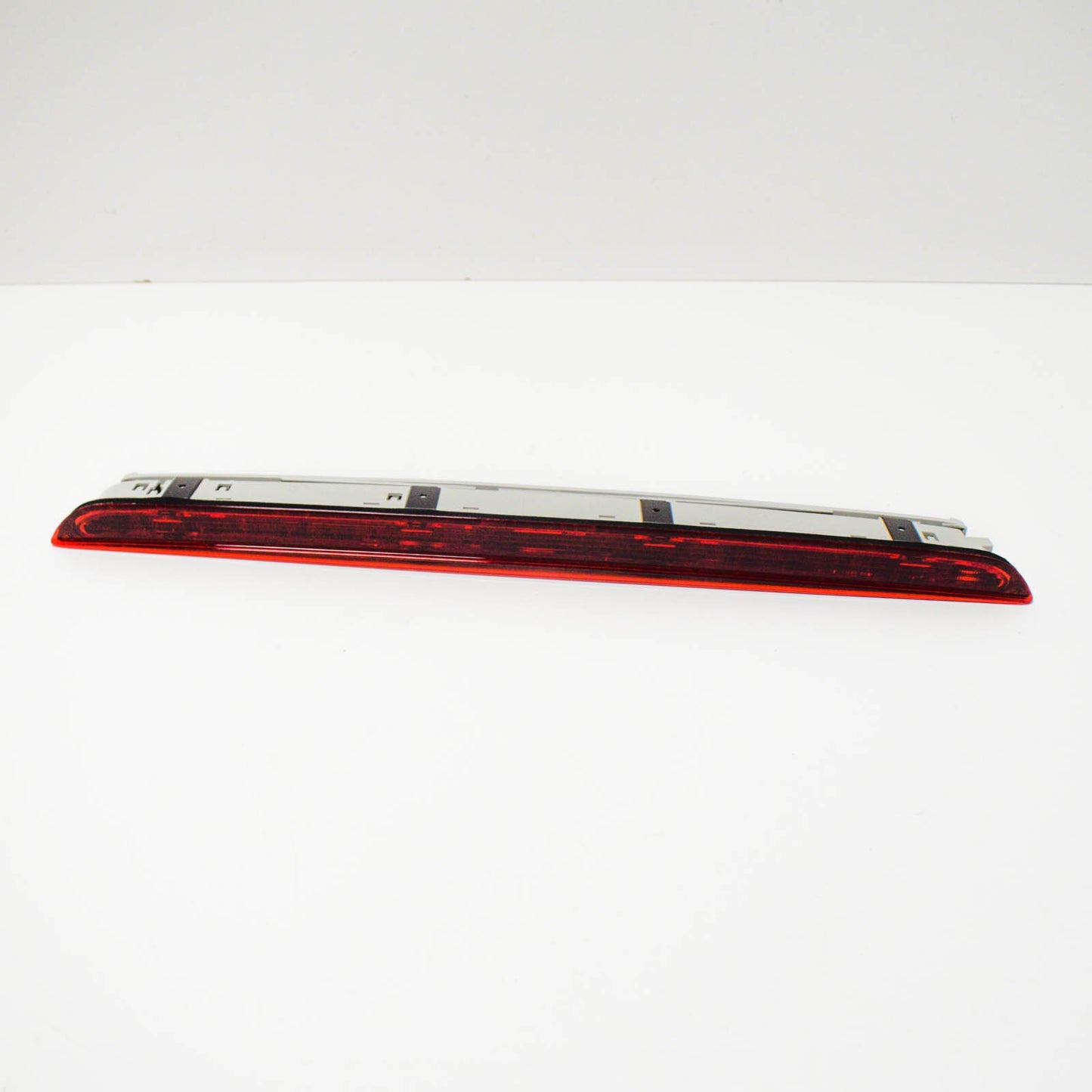 NEW AUDI A4 AVANT 8K REAT TAILGATE ADDITIONAL BRAKE LIGHT 8K9945097 ORIGINAL