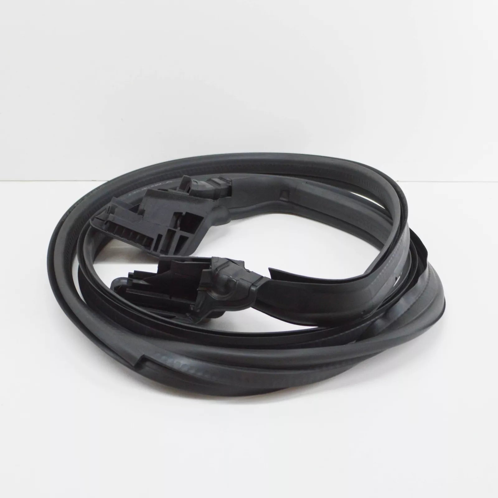 NEW MERCEDES-BENZ SL R231 REAR LID SEALING FRAME A2317500198 ORIGINAL