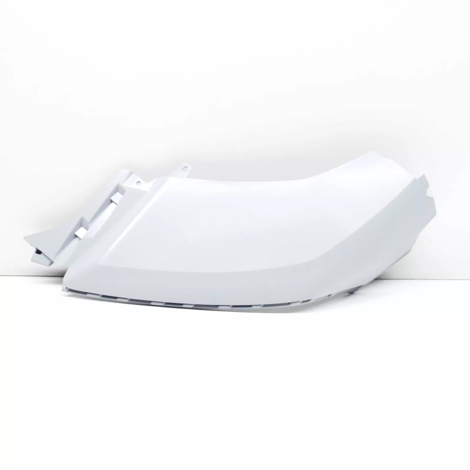 NEW AUDI Q3 8U FRONT BUMPER RIGHT SPOILER ONE PIECE DESIGN 8U0807062AGRU