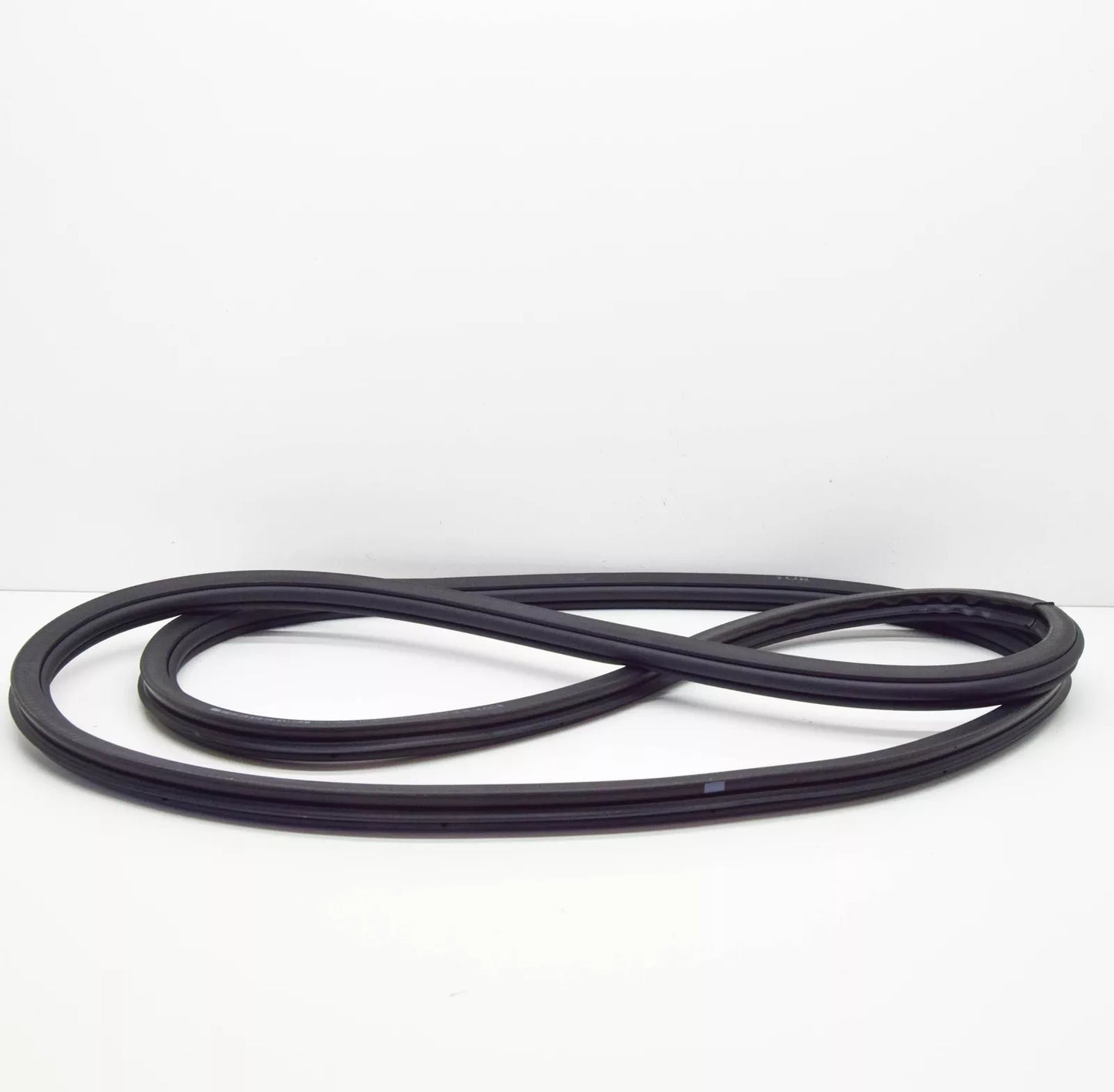 NEW VW PASSAT B8 3G FRONT RIGHT INNER DOOR SEAL RUBBER 3G0867912L5AP ORIGINAL