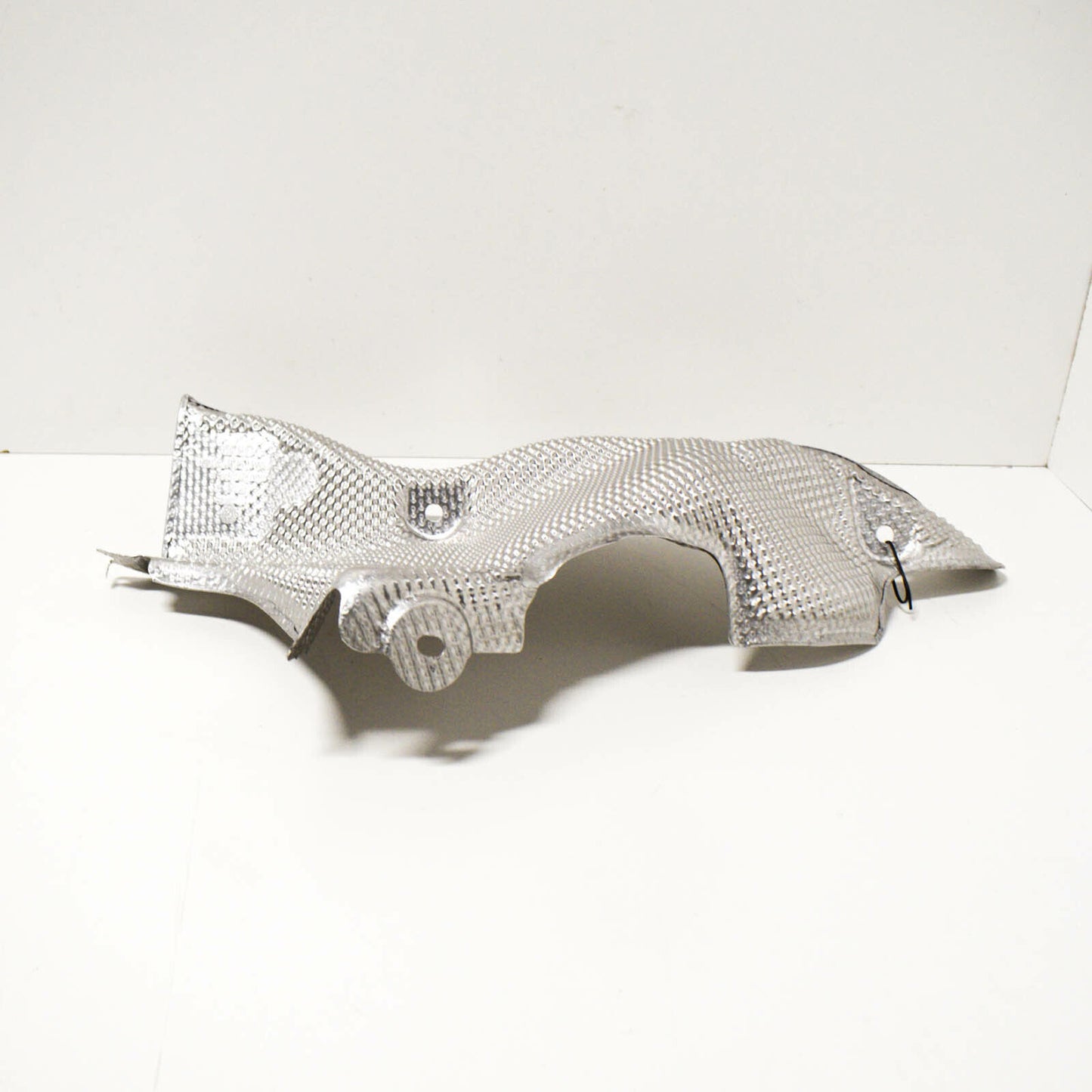 NEW AUDI A4 B9 FRONT LEFT CV JOINT HEAT SPLASH SHIELD 8W0399299F ORIGINAL