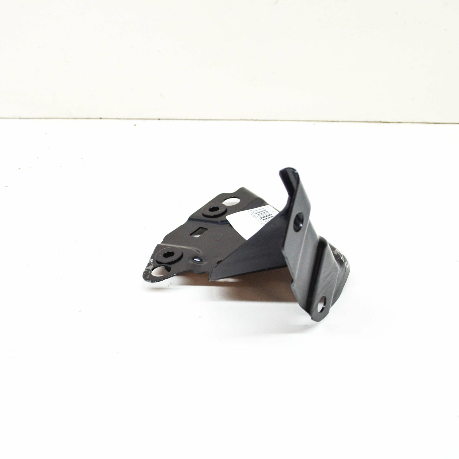 NEW VOLKSWAGEN TIGUAN AD FRONT LEFT FENDER HOLDER BRACKET 5NA821141B ORIGINAL