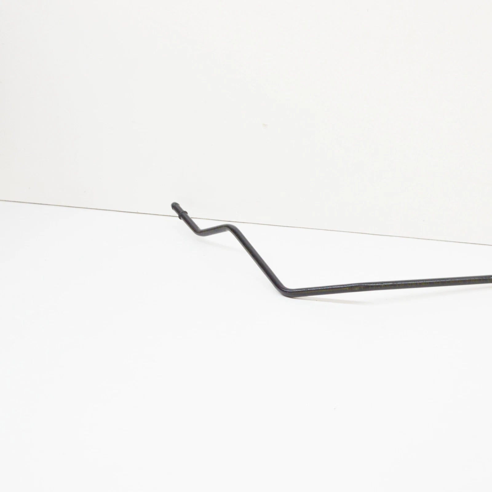 NEW BMW 5 E39 ACTIVATED VENTILATION PIPE 16122228834 2228834 ORIGINAL