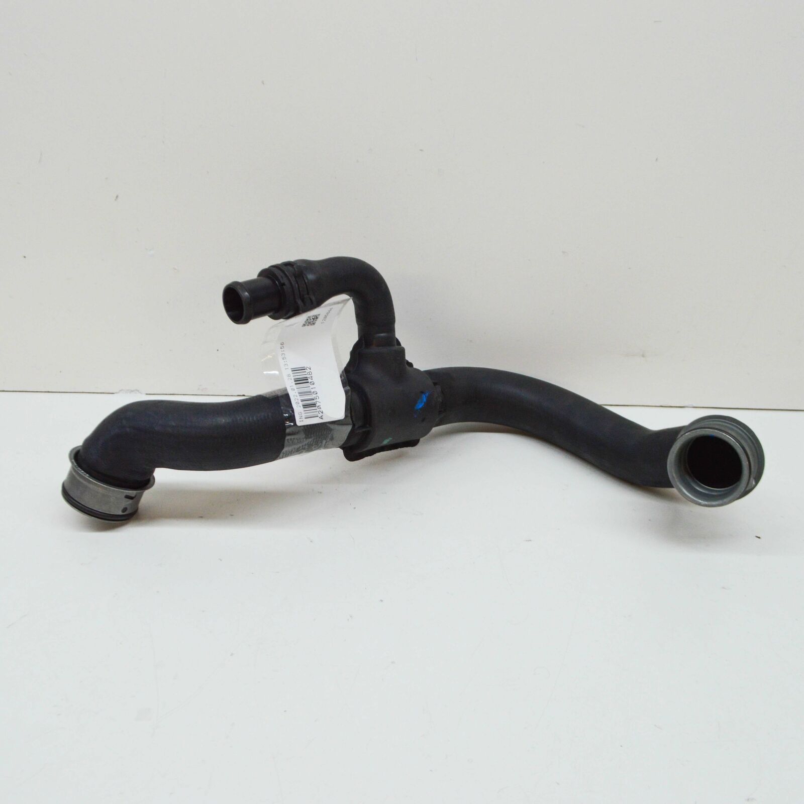 new mercedes-benz e w212 right side water radiator hose a2075010482 original