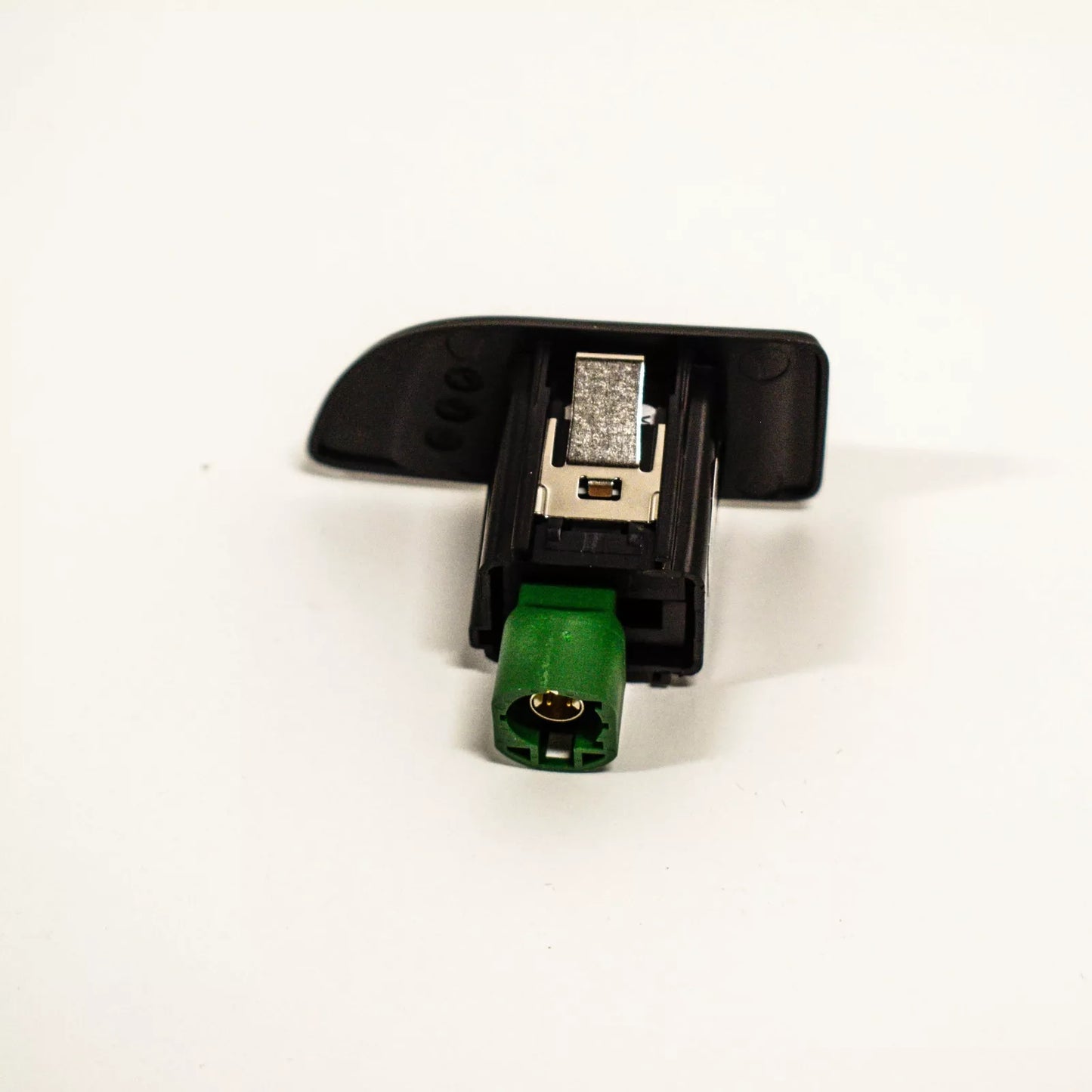 NEW AUDI A3 8V AUDIO AUXILIARY JACK INTERFACE USB PORT LHD 8V1035726