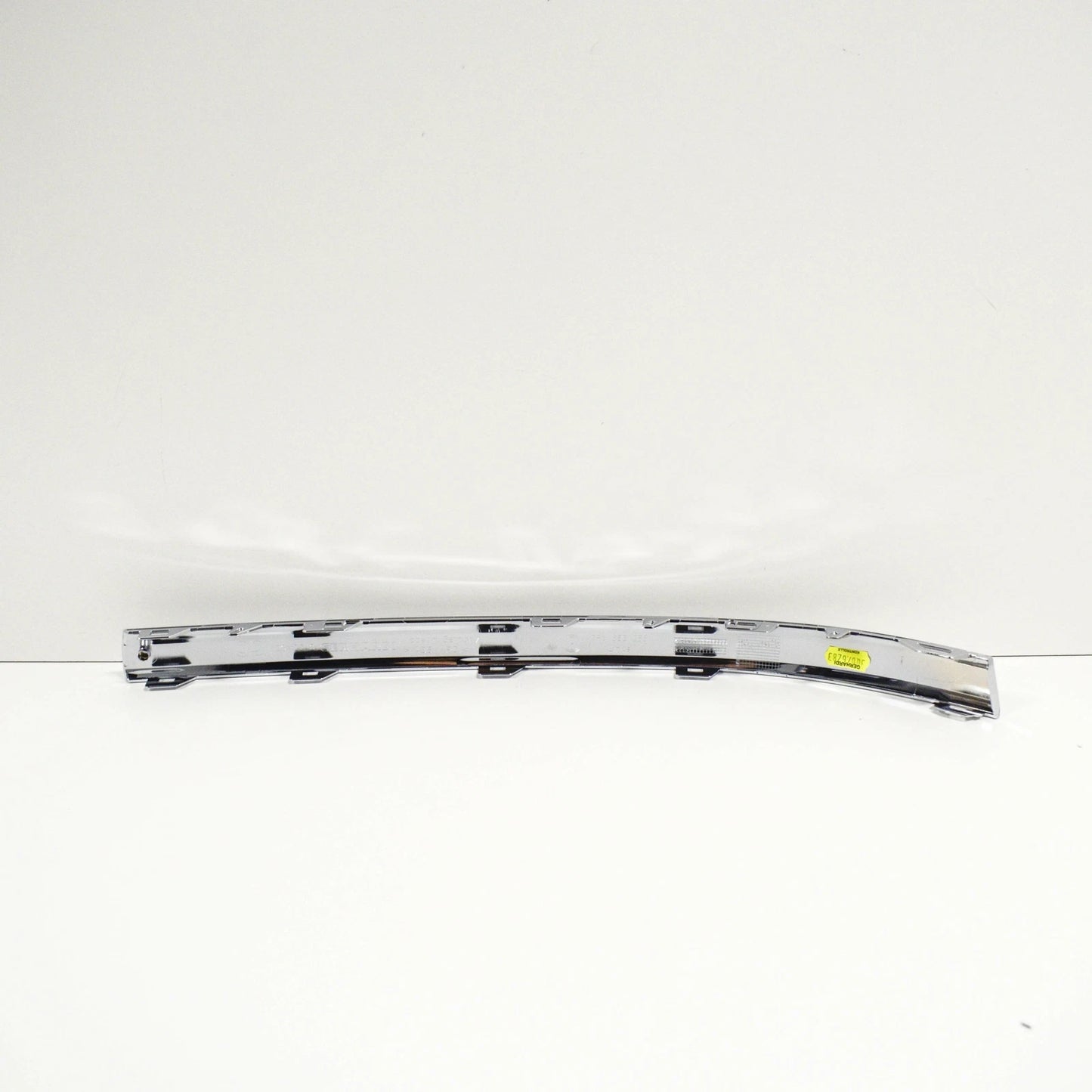 NEW VOLKSWAGEN TOUAREG 7P FRONT BUMPER LEFT CHROME MOLDING 7P68532532ZZ ORIGINAL